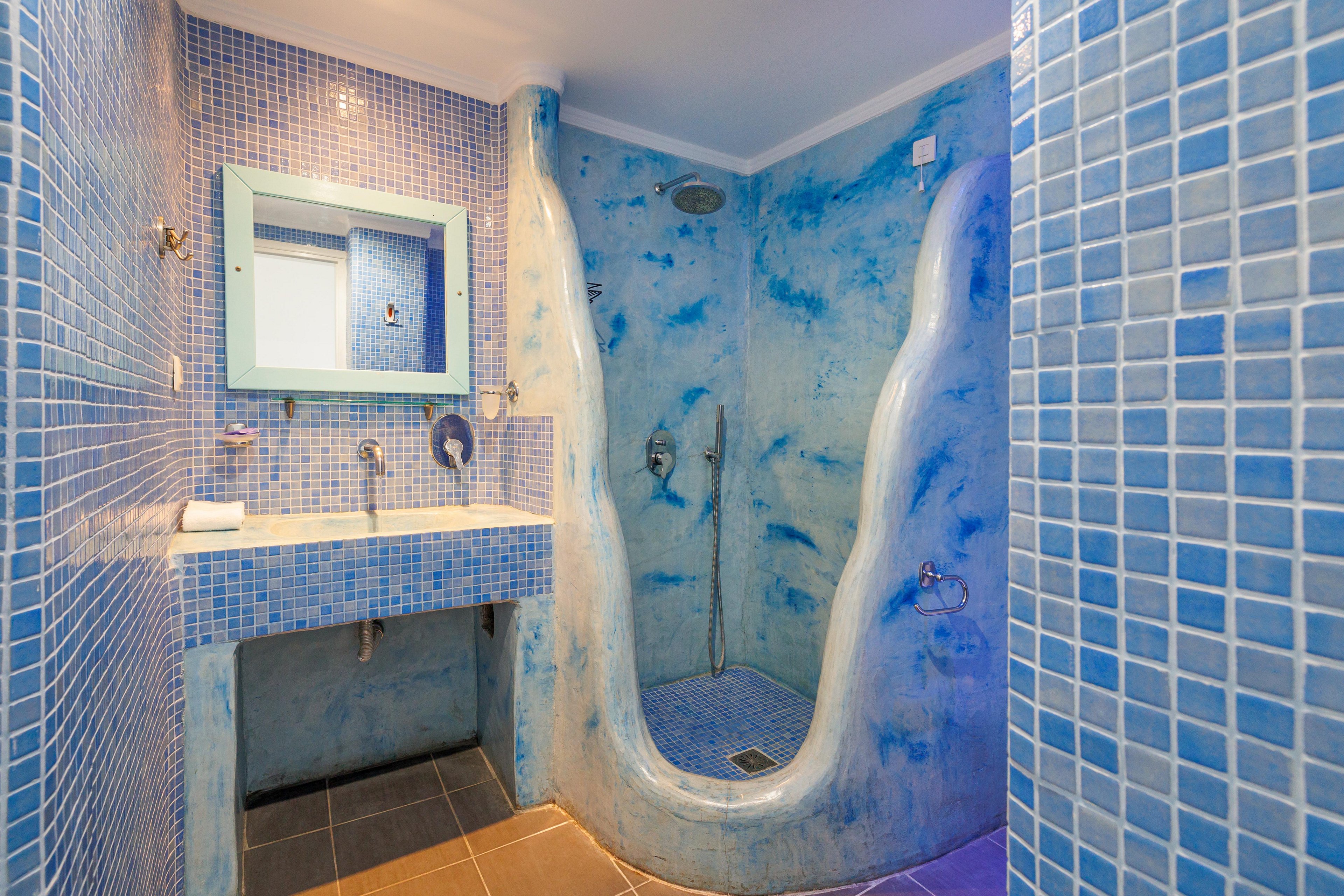 Black Sand Apartments