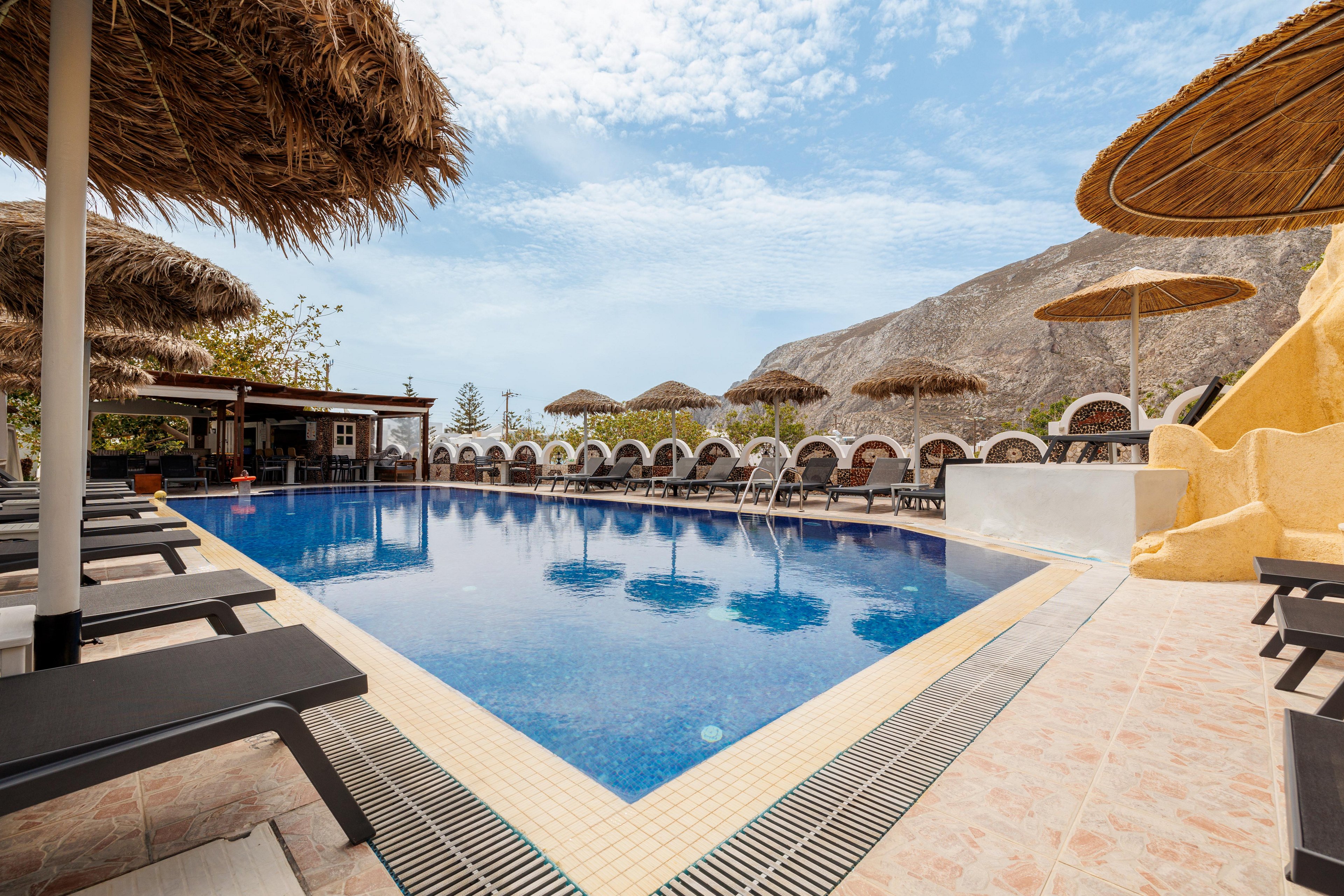 Black Sand Apartments