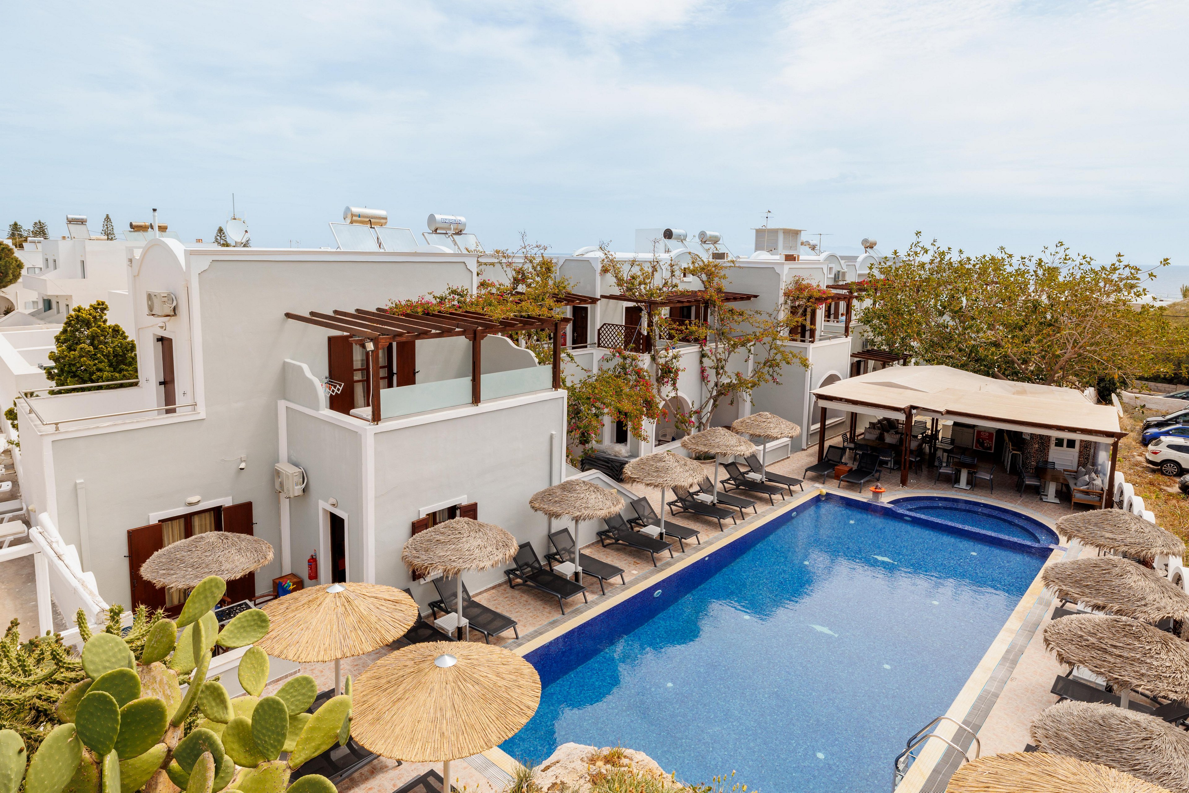 Black Sand Apartments