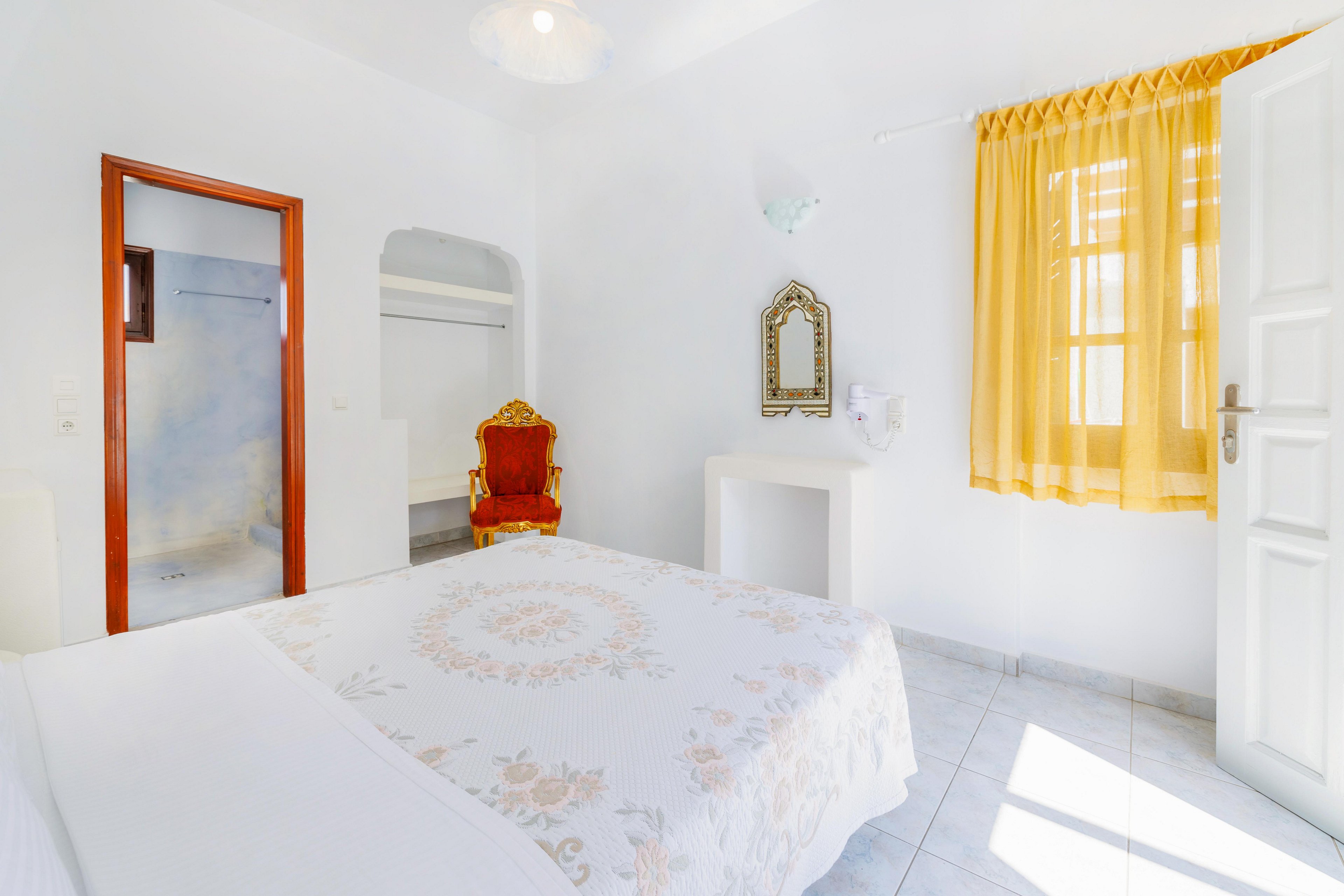 Black Sand Apartments