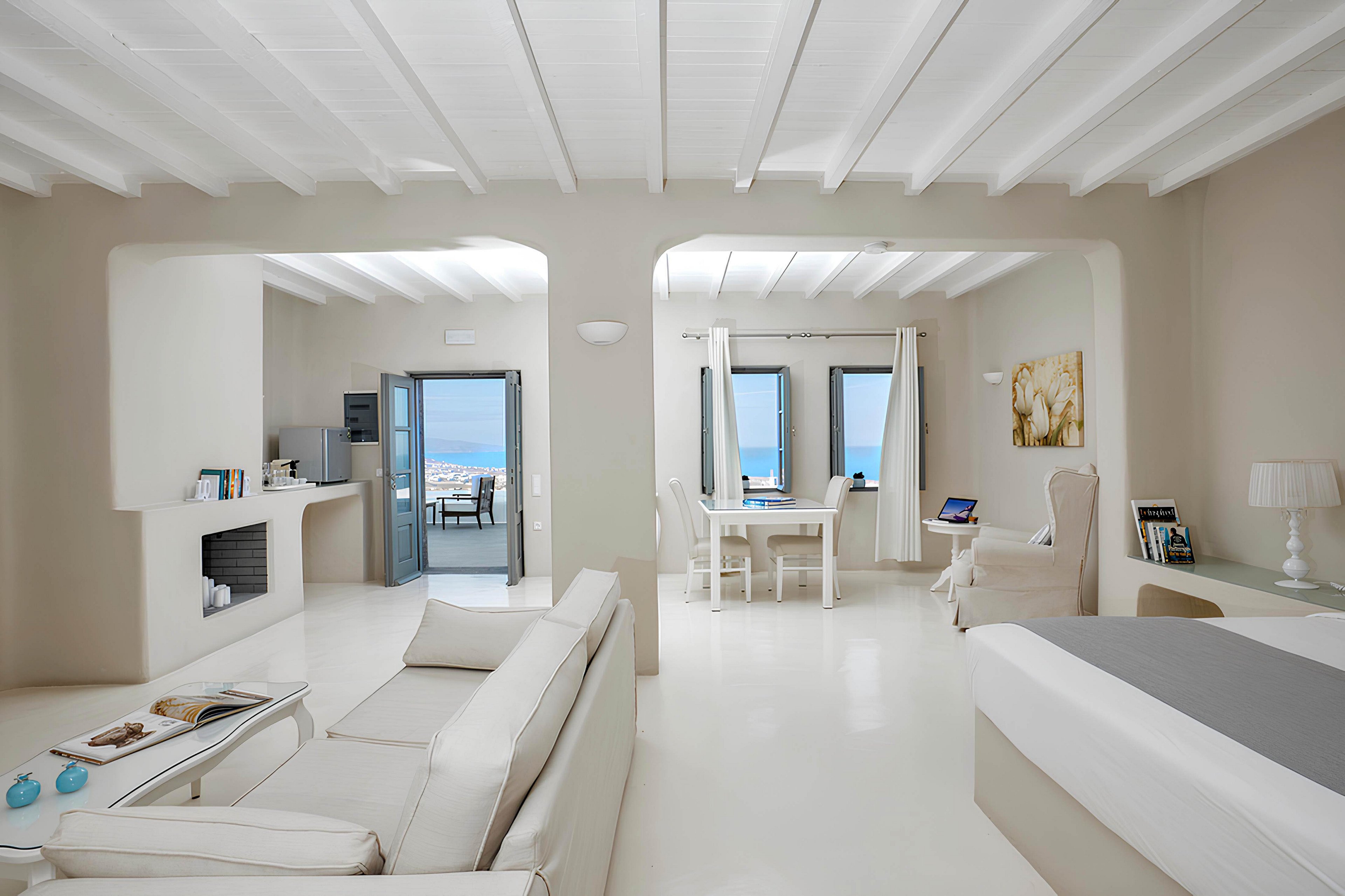 Carpe Diem Santorini