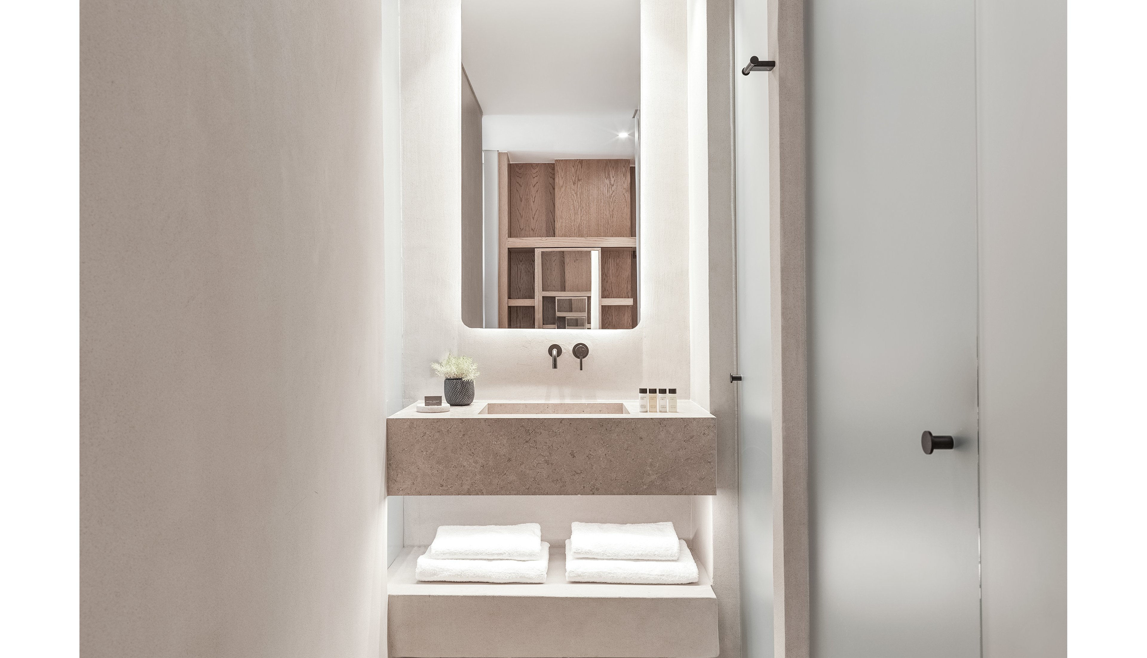 Magma Resort Santorini - The Unbound Collection by Hyatt