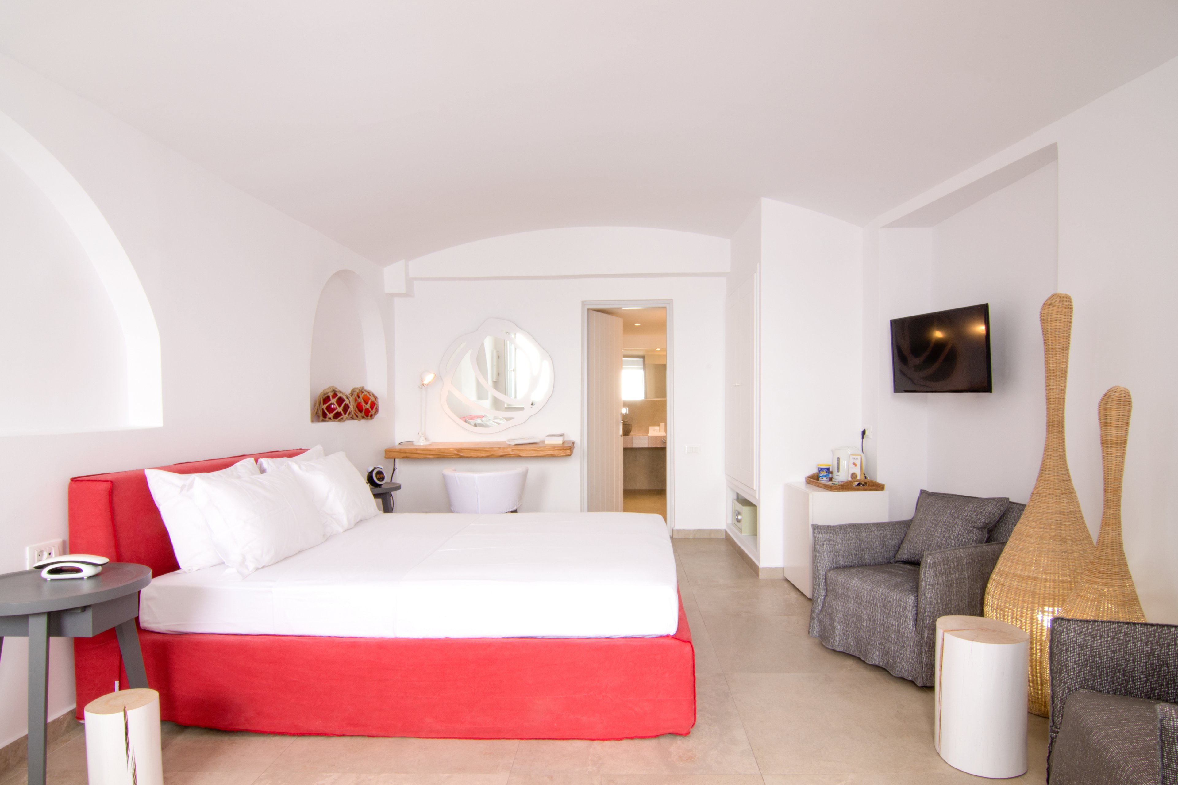 Santorini Secret Suites & Spa