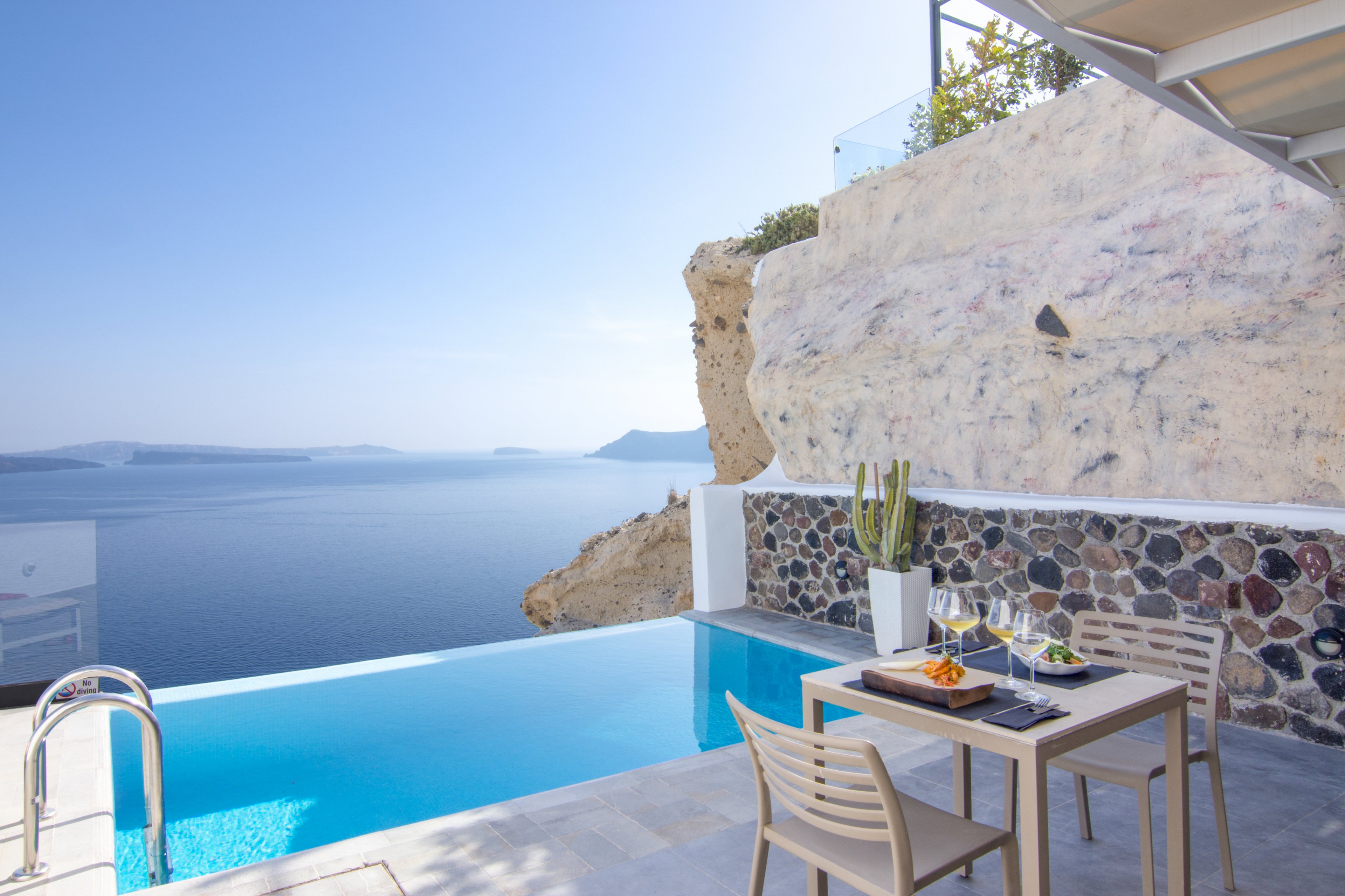 Santorini Secret Suites & Spa