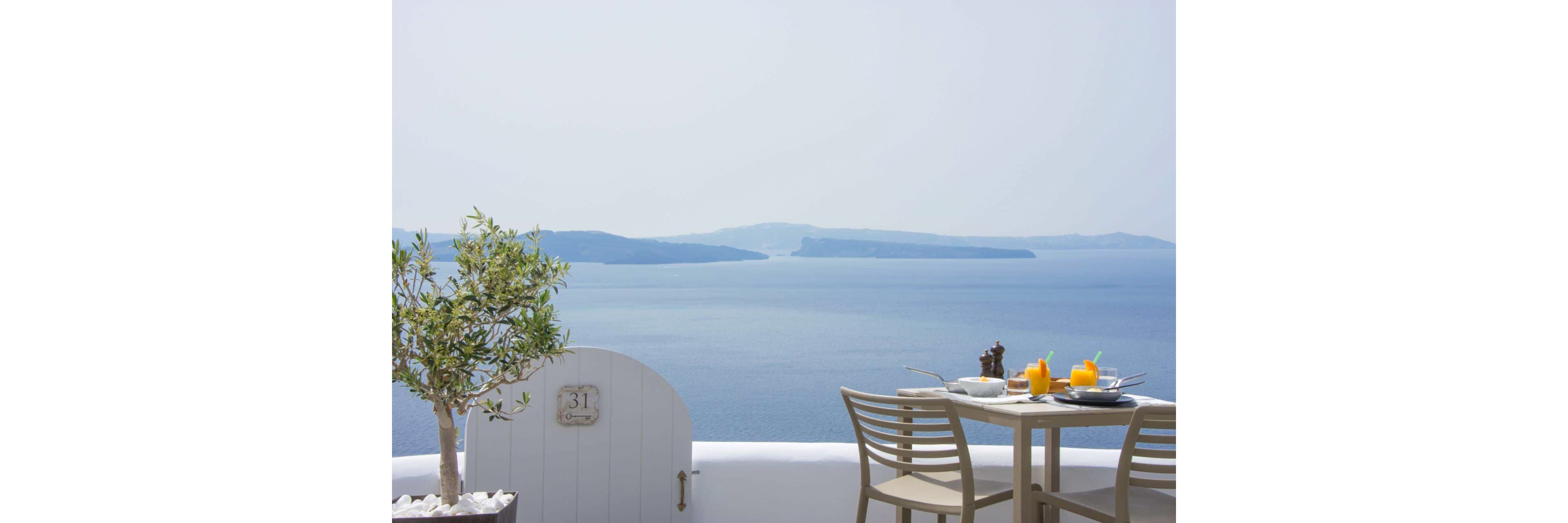 Santorini Secret Suites & Spa