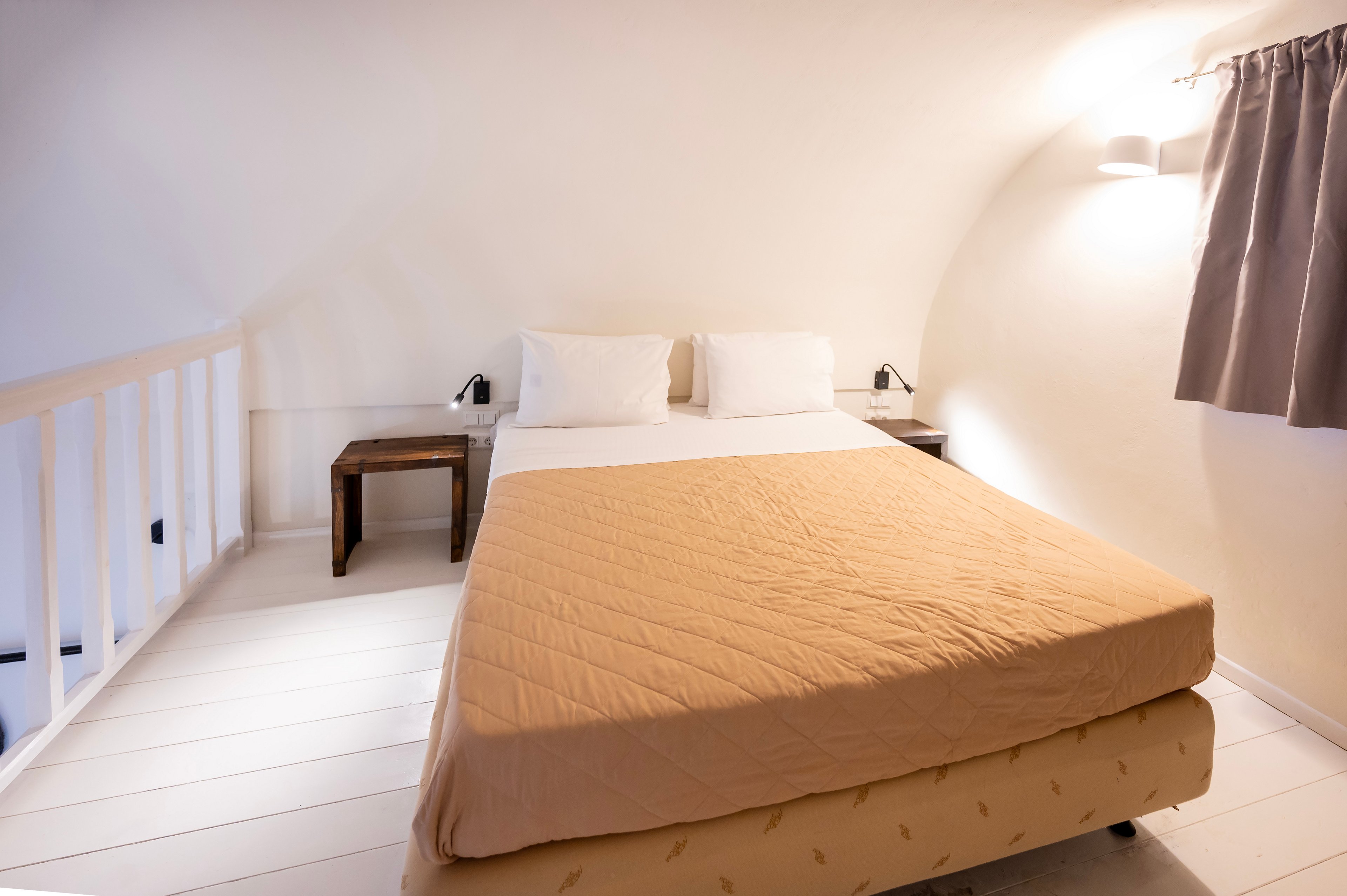 Smy Santorini Suites & Villas