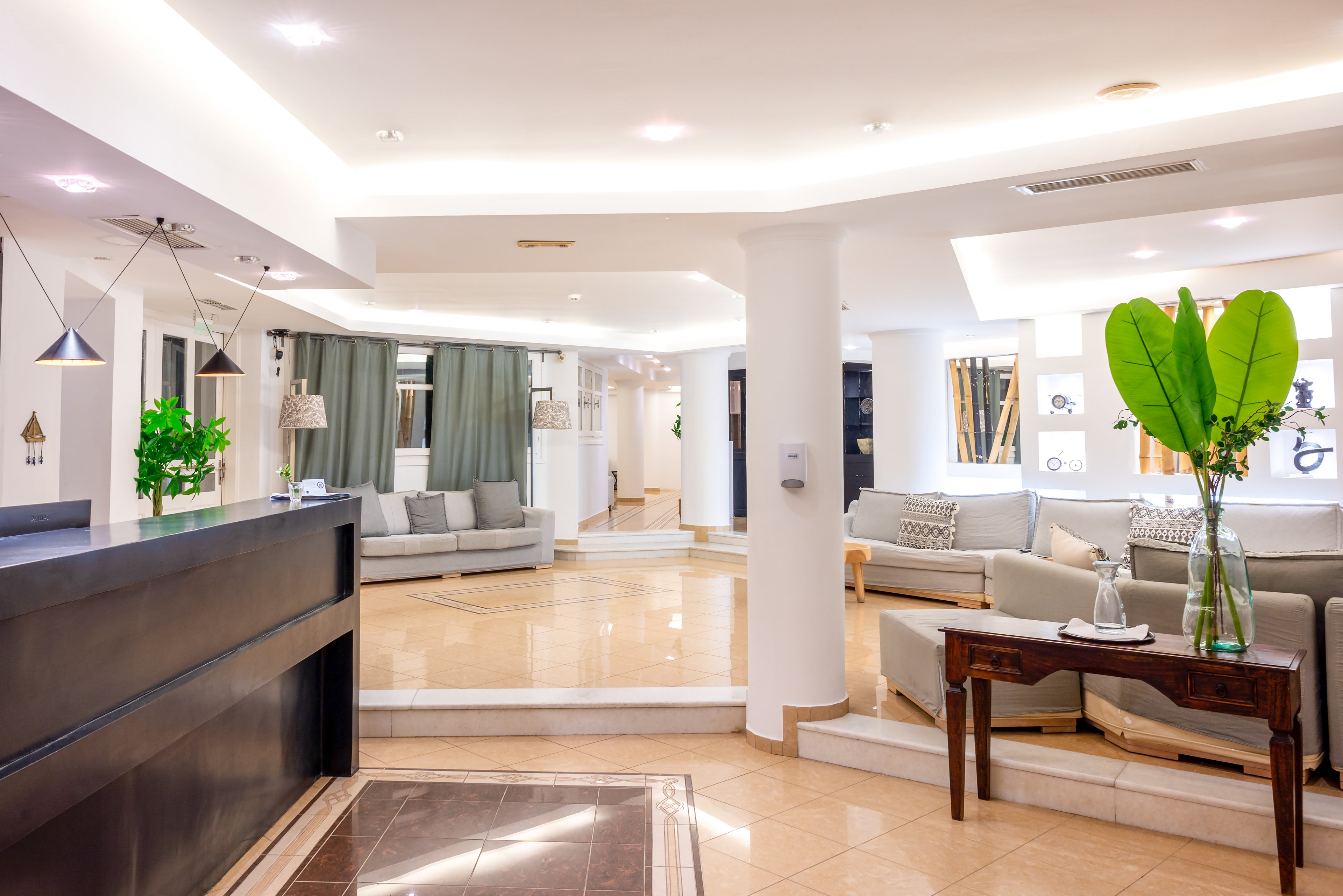 Smy Santorini Suites & Villas