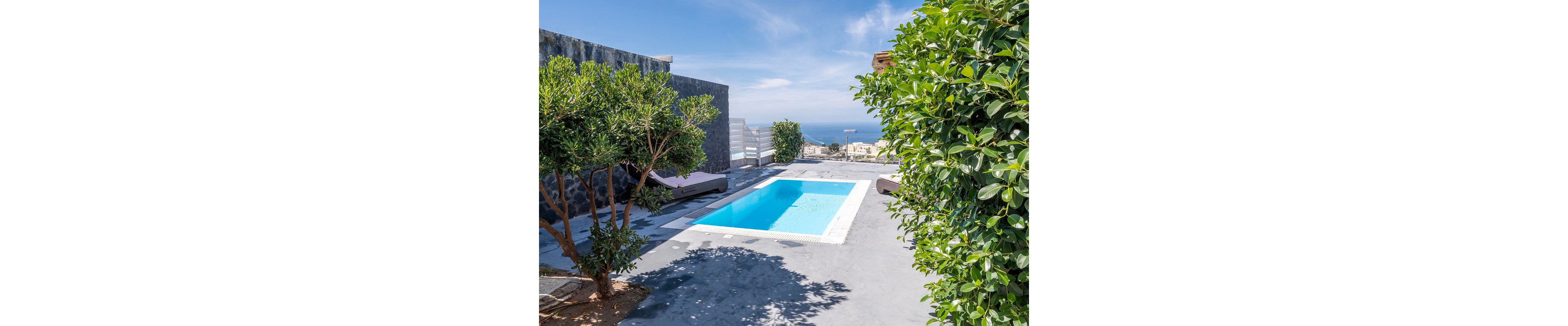 Smy Santorini Suites & Villas