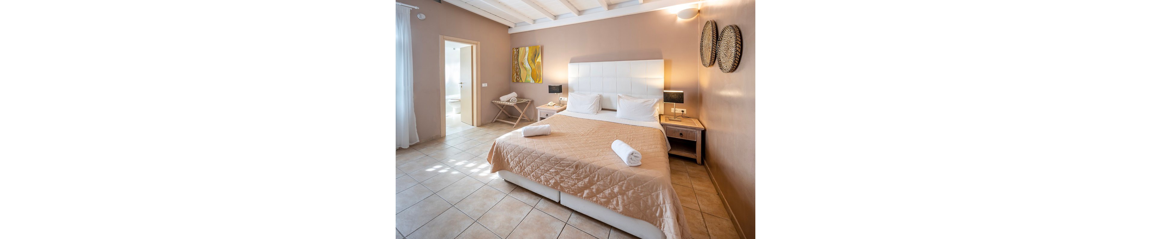 Smy Santorini Suites & Villas