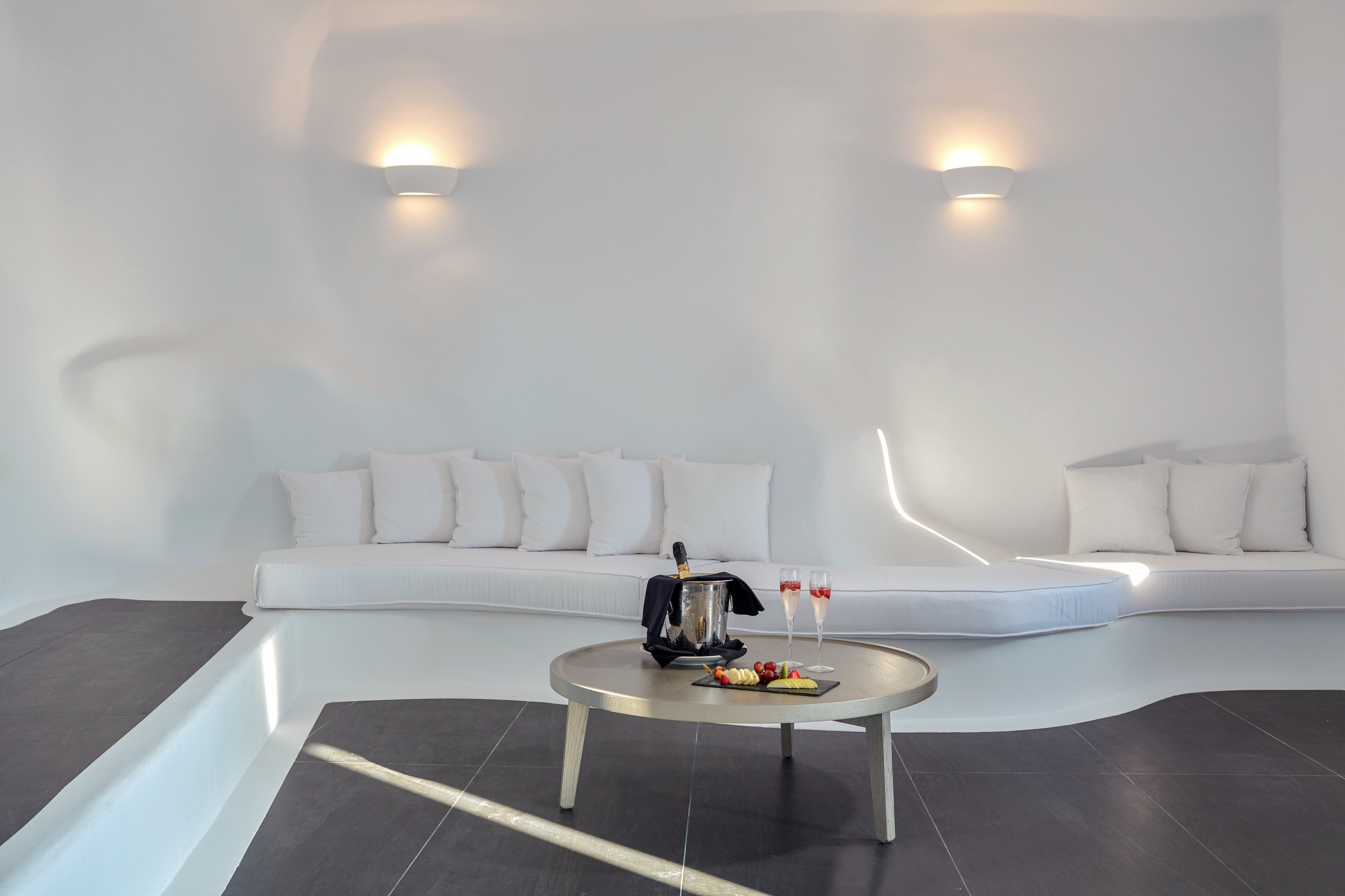 Katikies Chromata Santorini