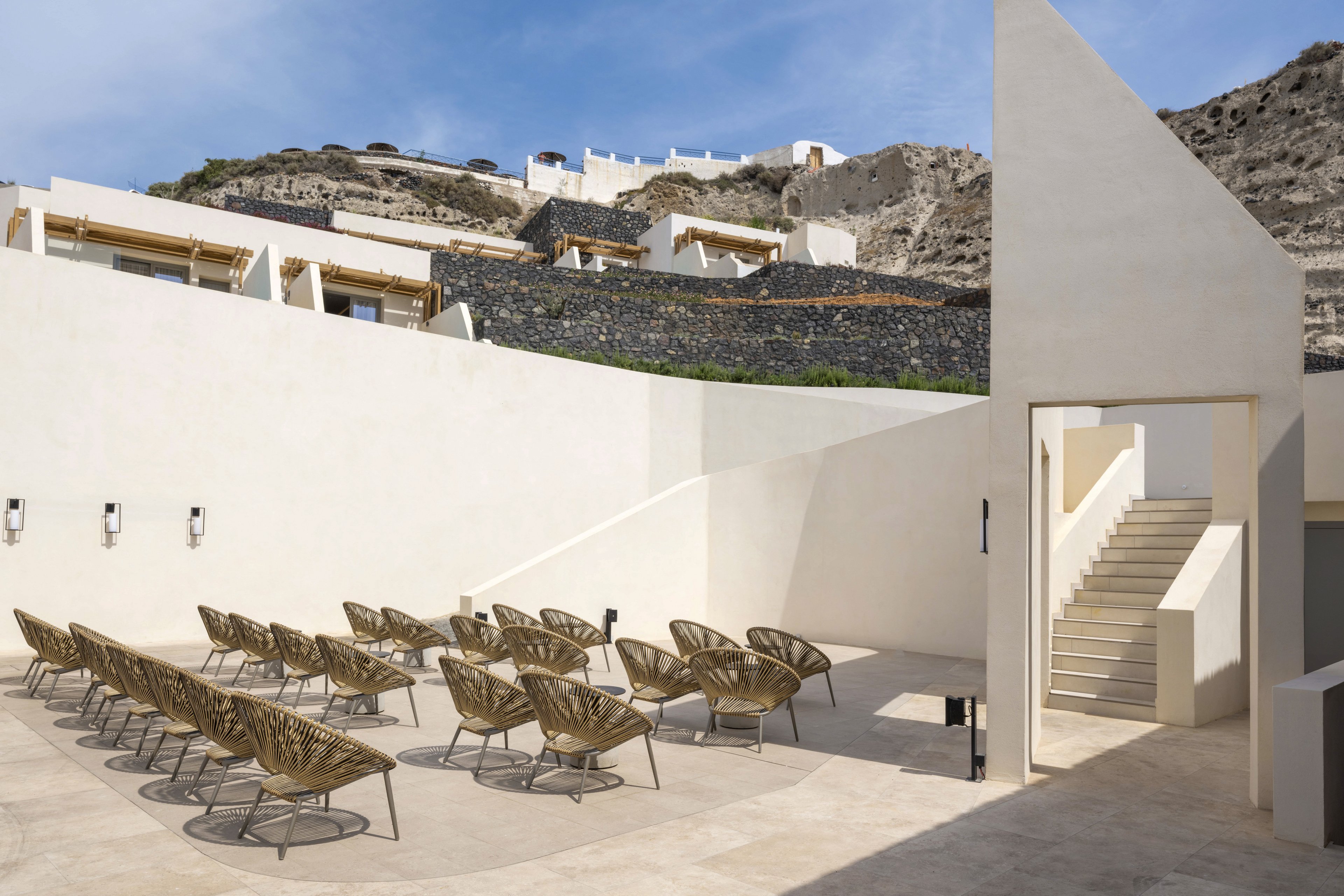 Santo Mine Oia Suites