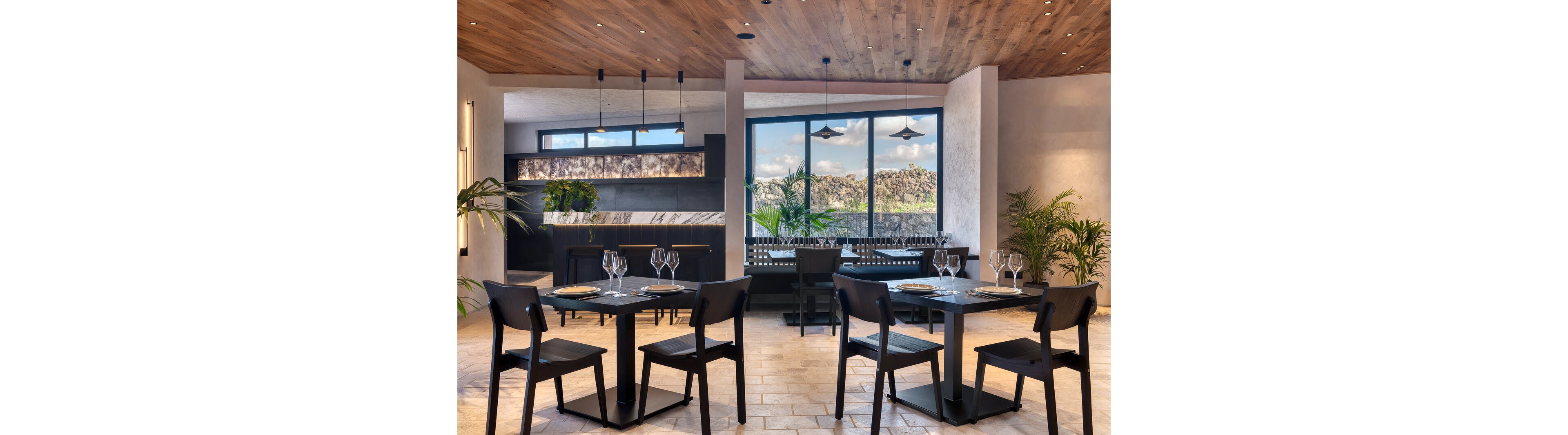 Domes Novos Santorini