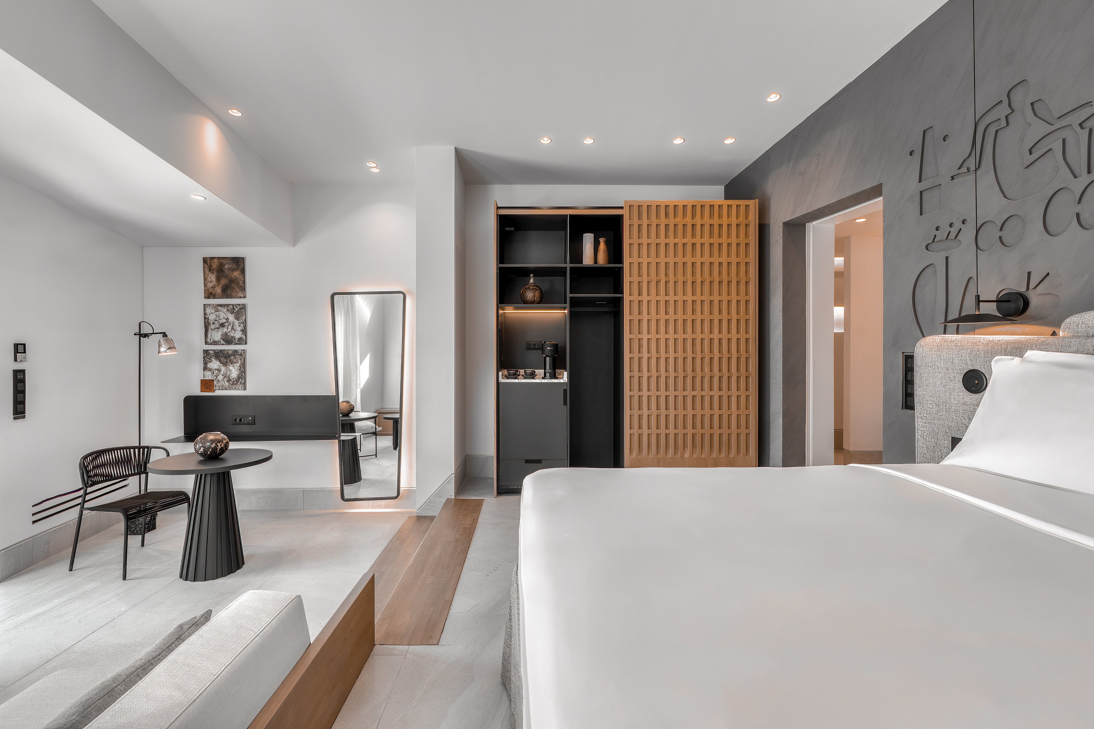 Domes Novos Santorini