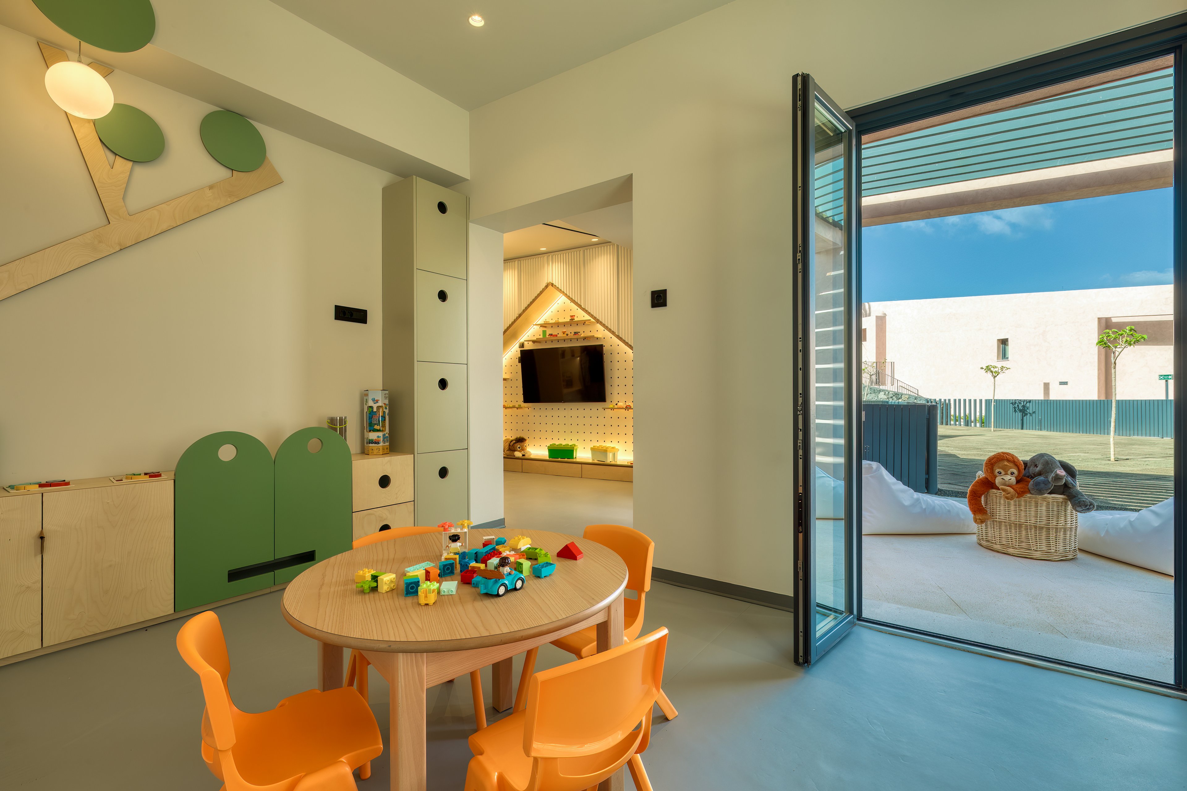 Domes Novos Santorini