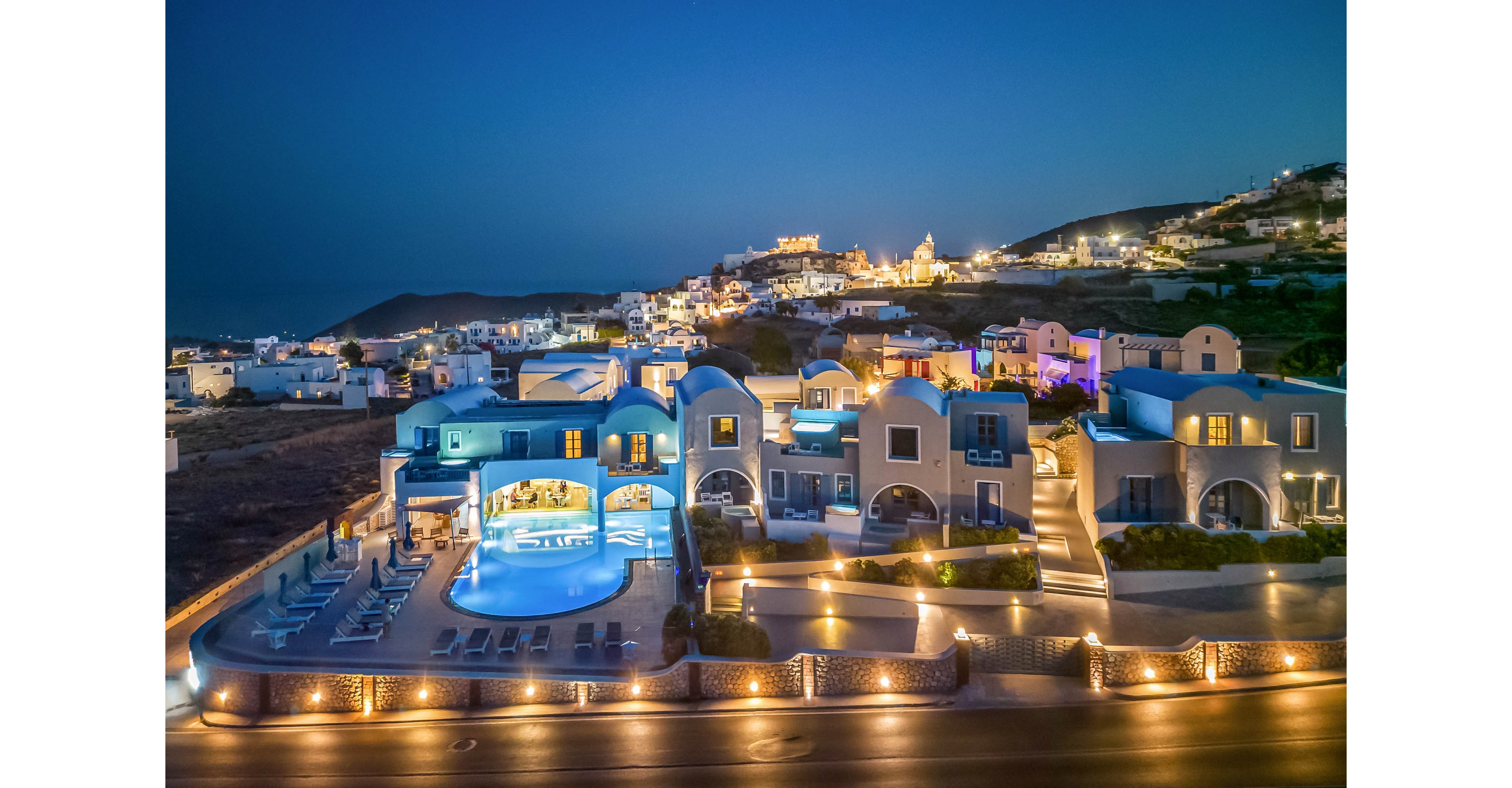 Acroterra Rosa Luxury Suites