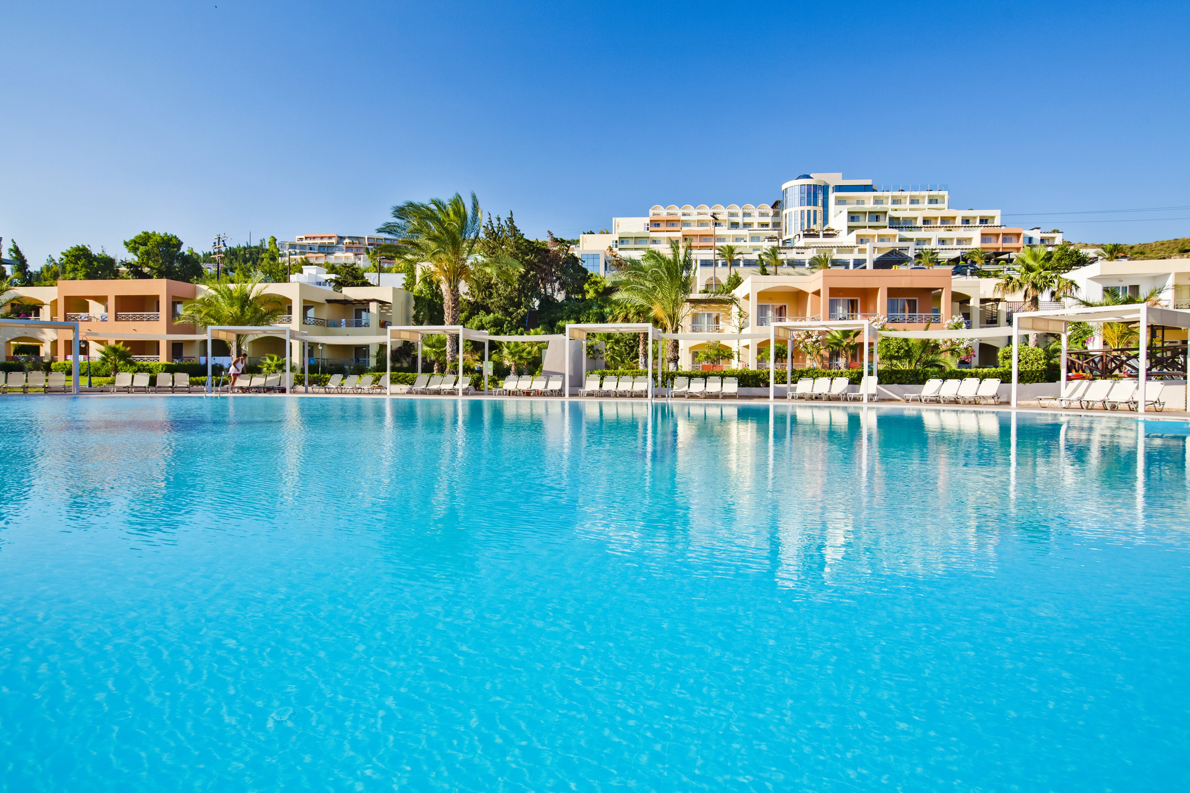 Kipriotis Maris Suites