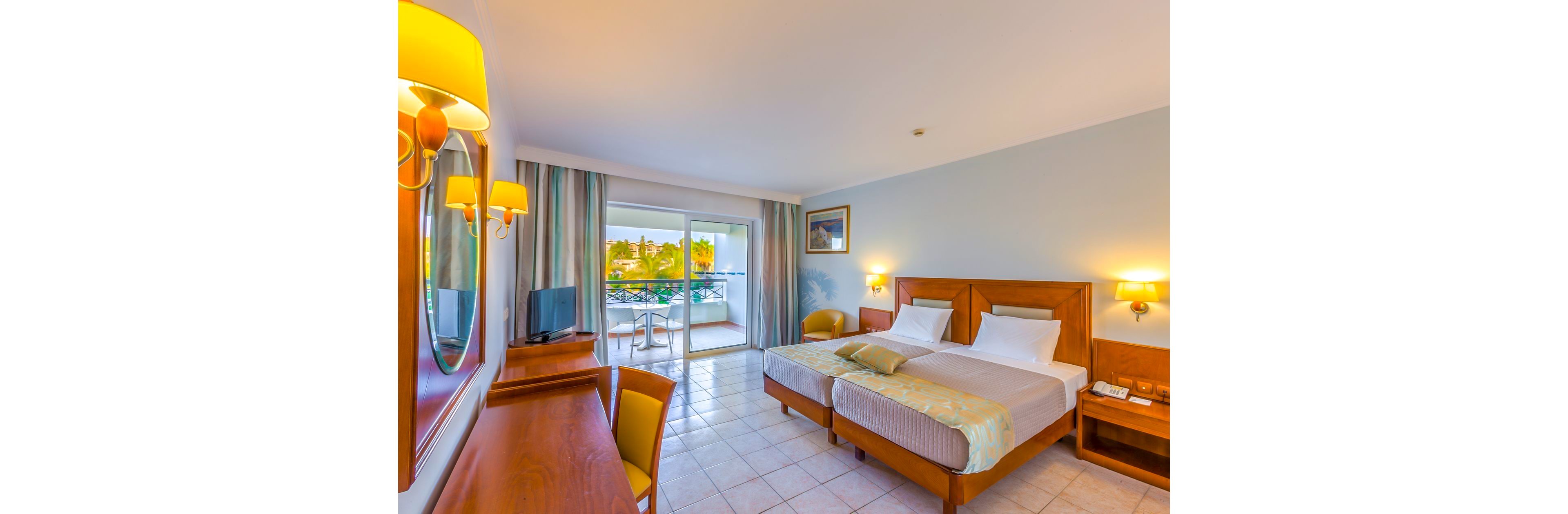 Kipriotis Maris Suites