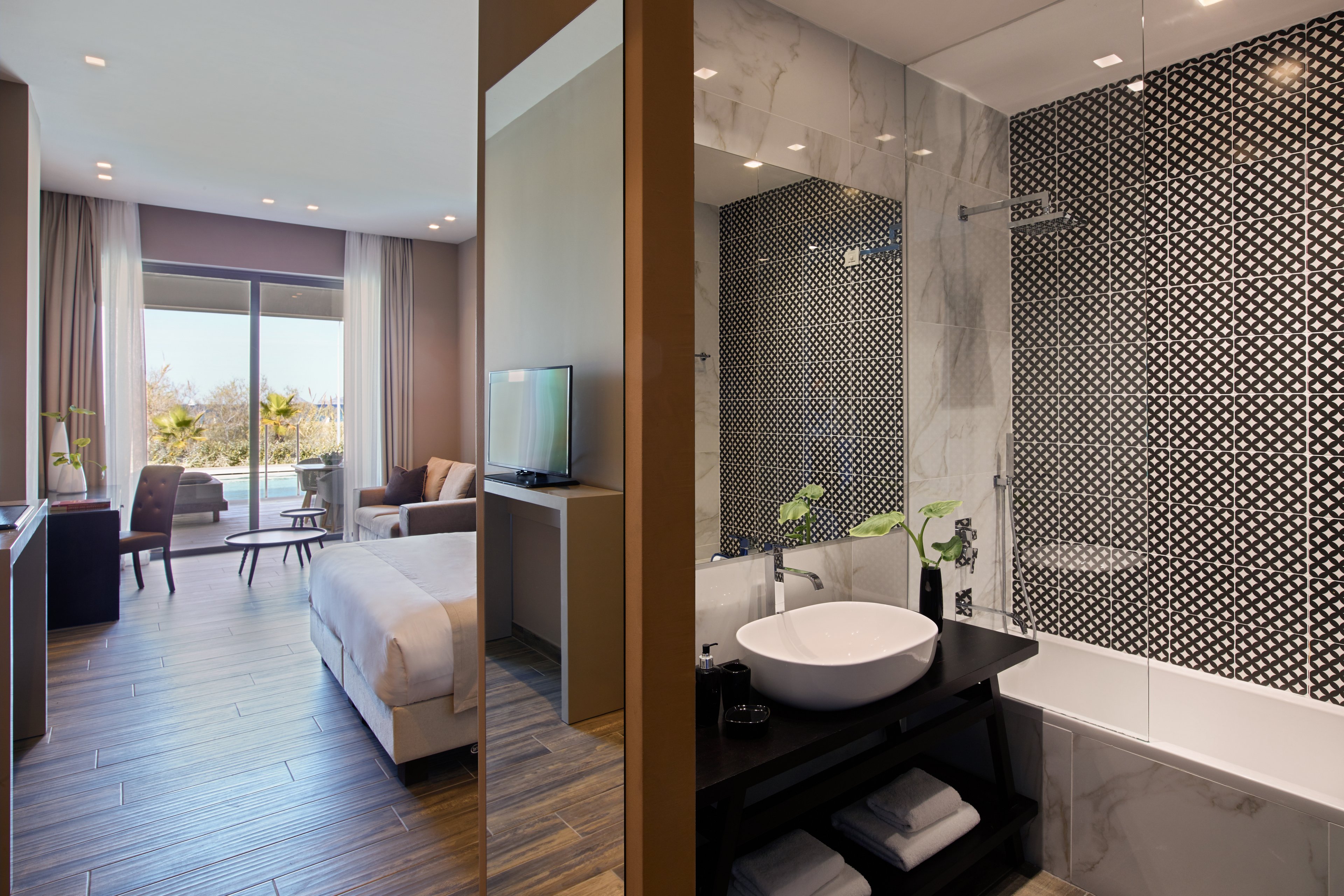 Pelagos Suites Hotel & Spa