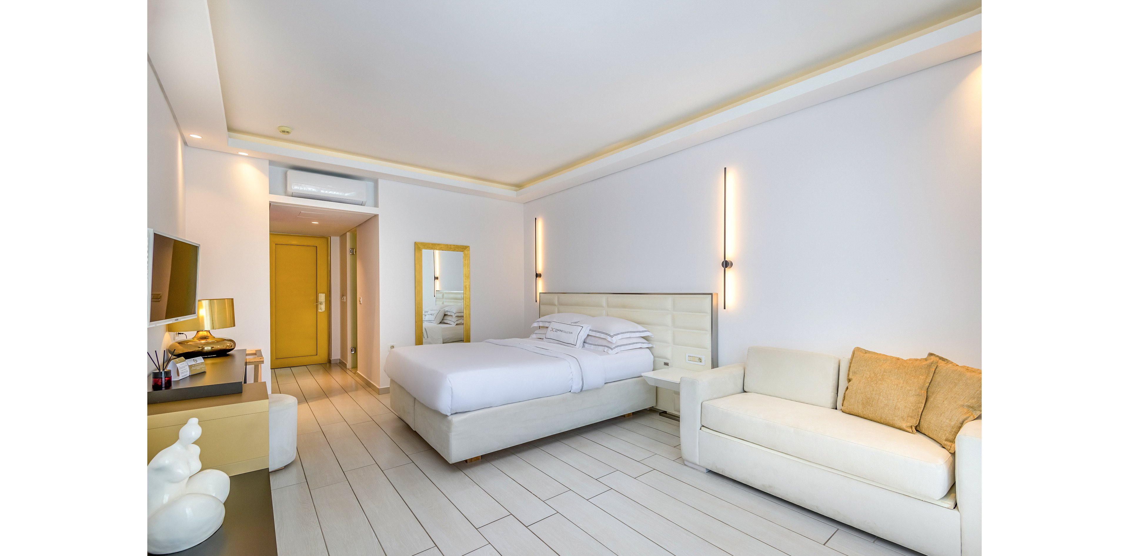 Diamond Deluxe Hotel