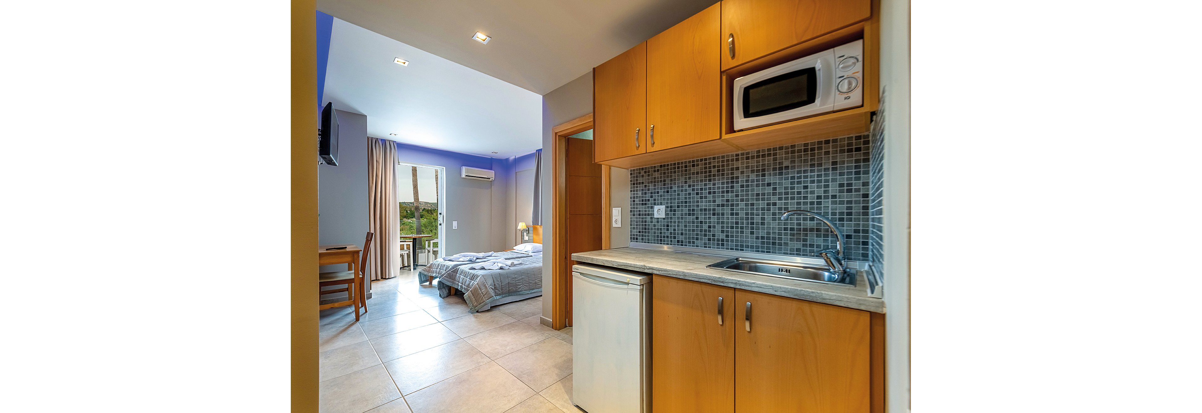 Argiri Hotel and Apartments