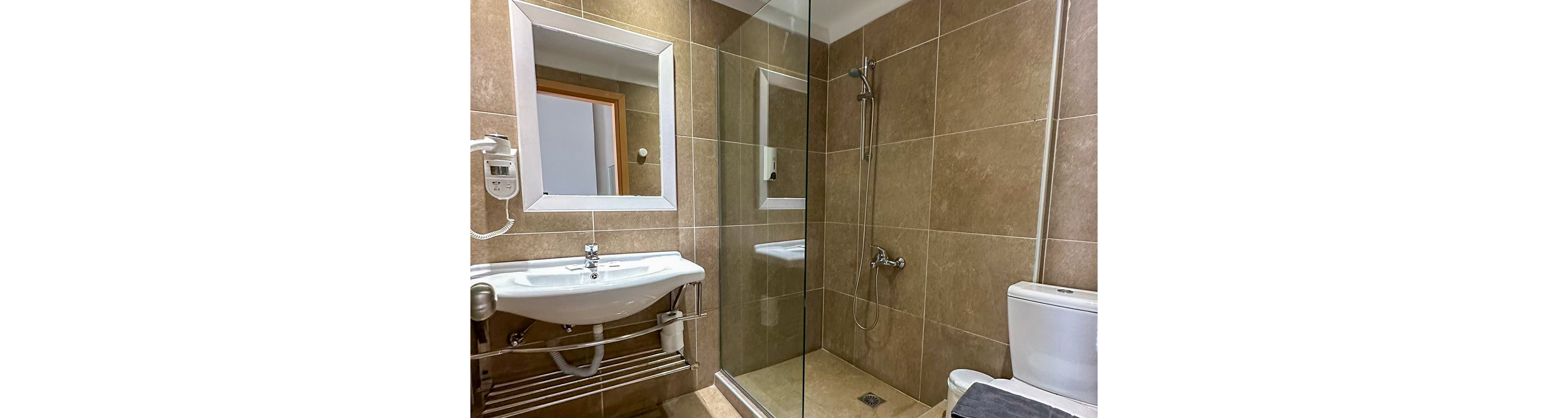 Argiri Hotel and Apartments