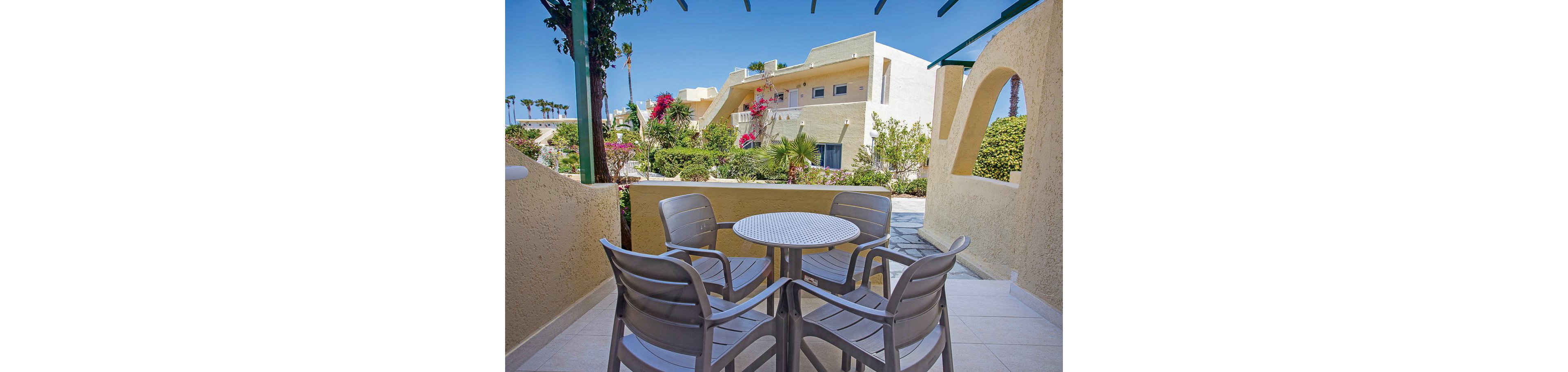 Eurovillage Achilleas Hotel