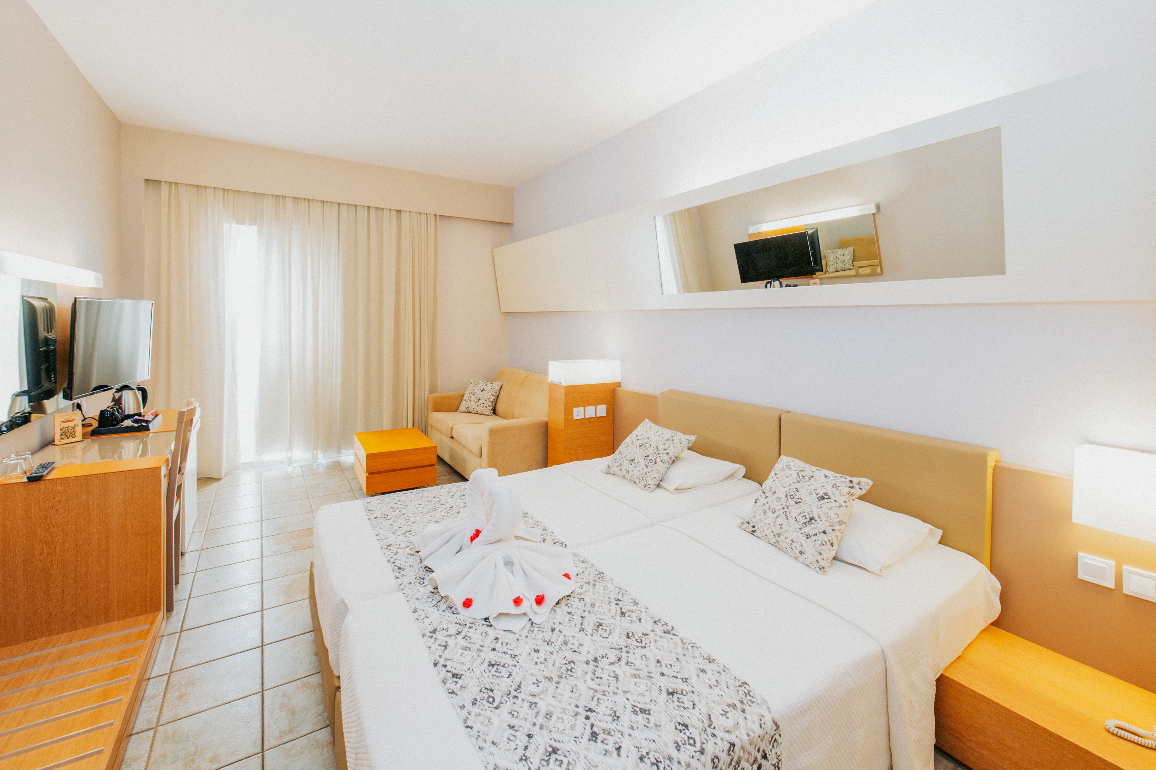 Sovereign Beach Hotel