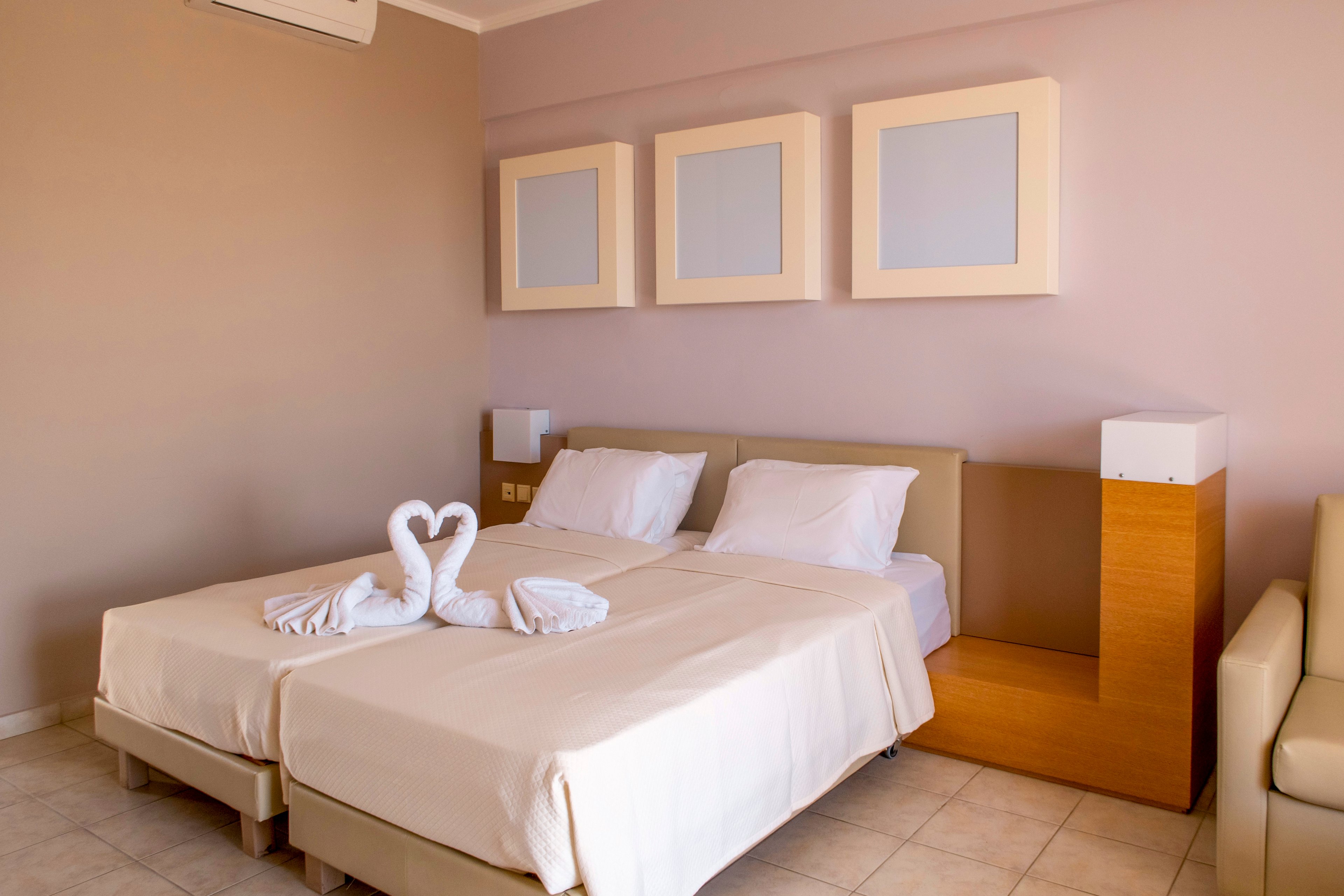 Sovereign Beach Hotel