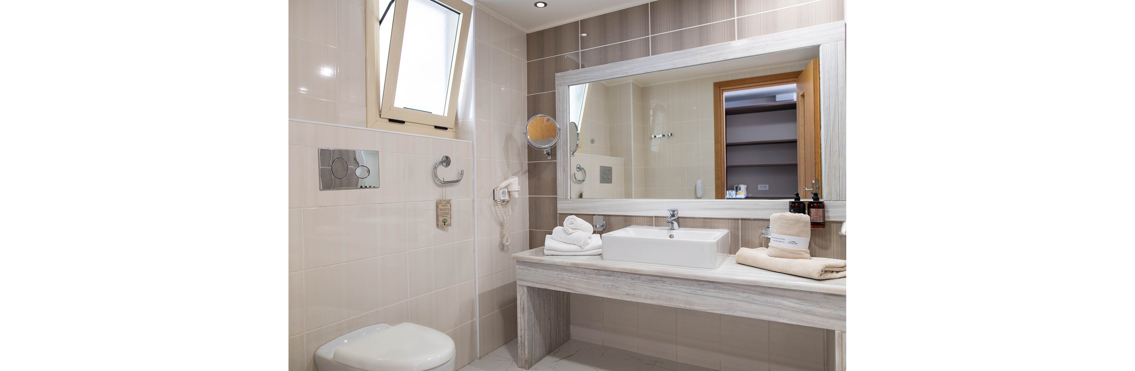 Grand Blue Beach Hotel