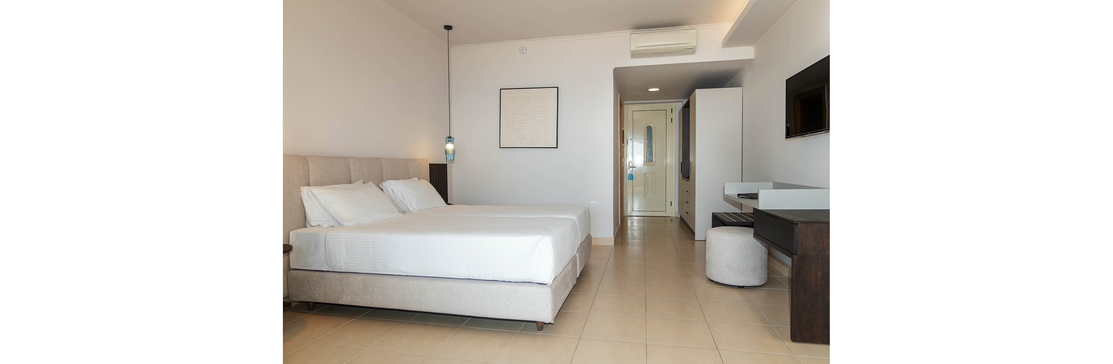 Grand Blue Beach Hotel