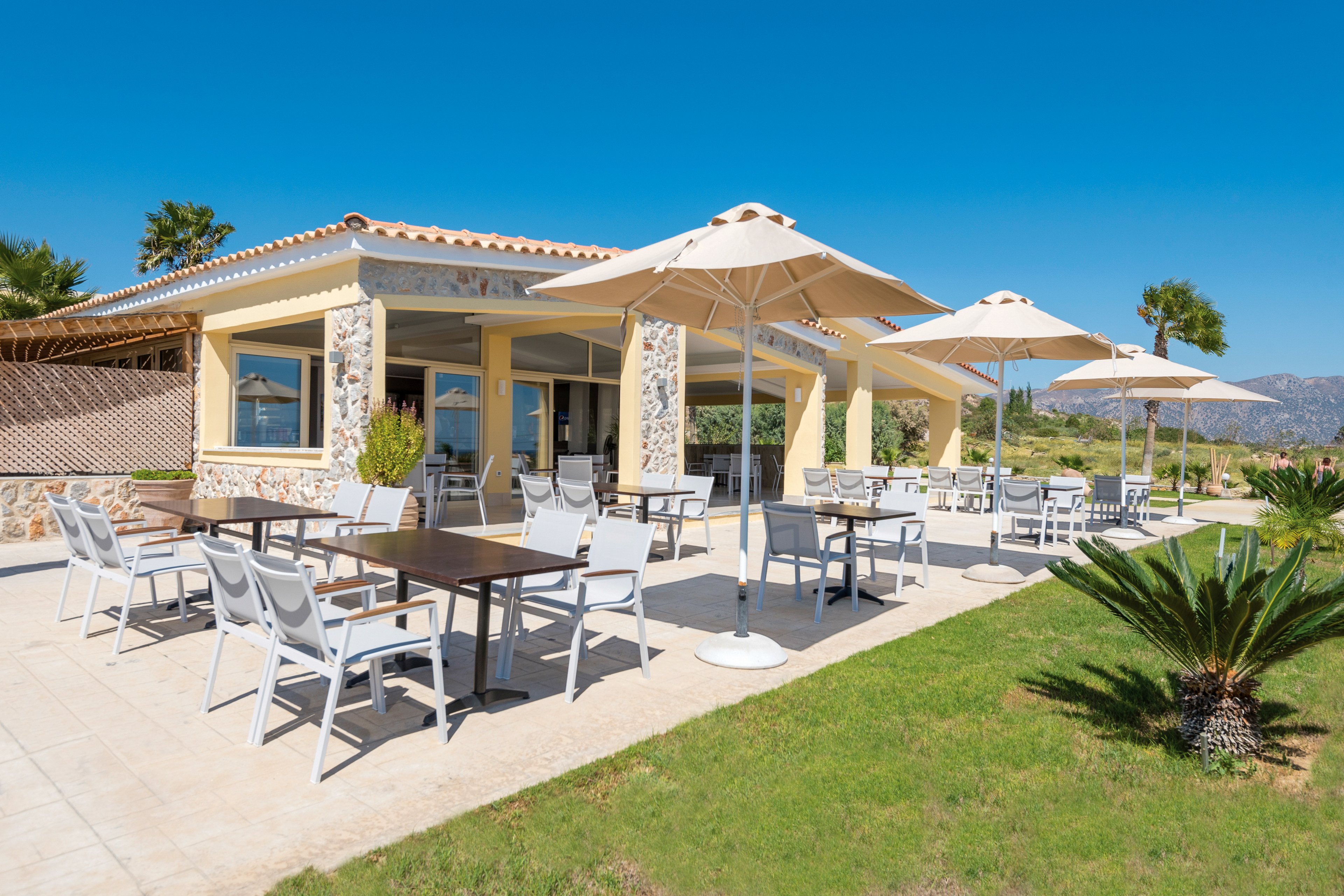 Grand Blue Beach Hotel