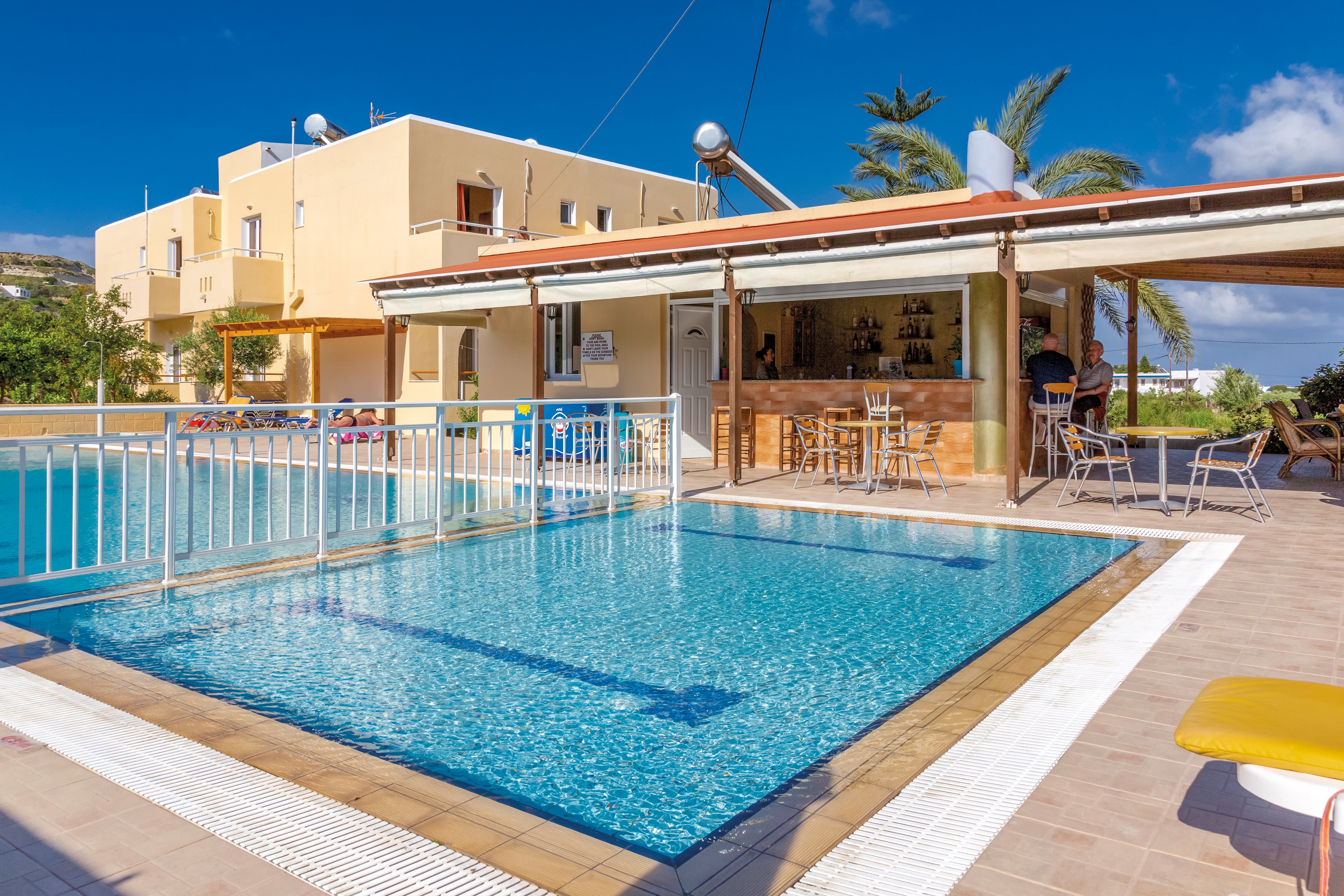 Yiannis The Beekeeper Apartments