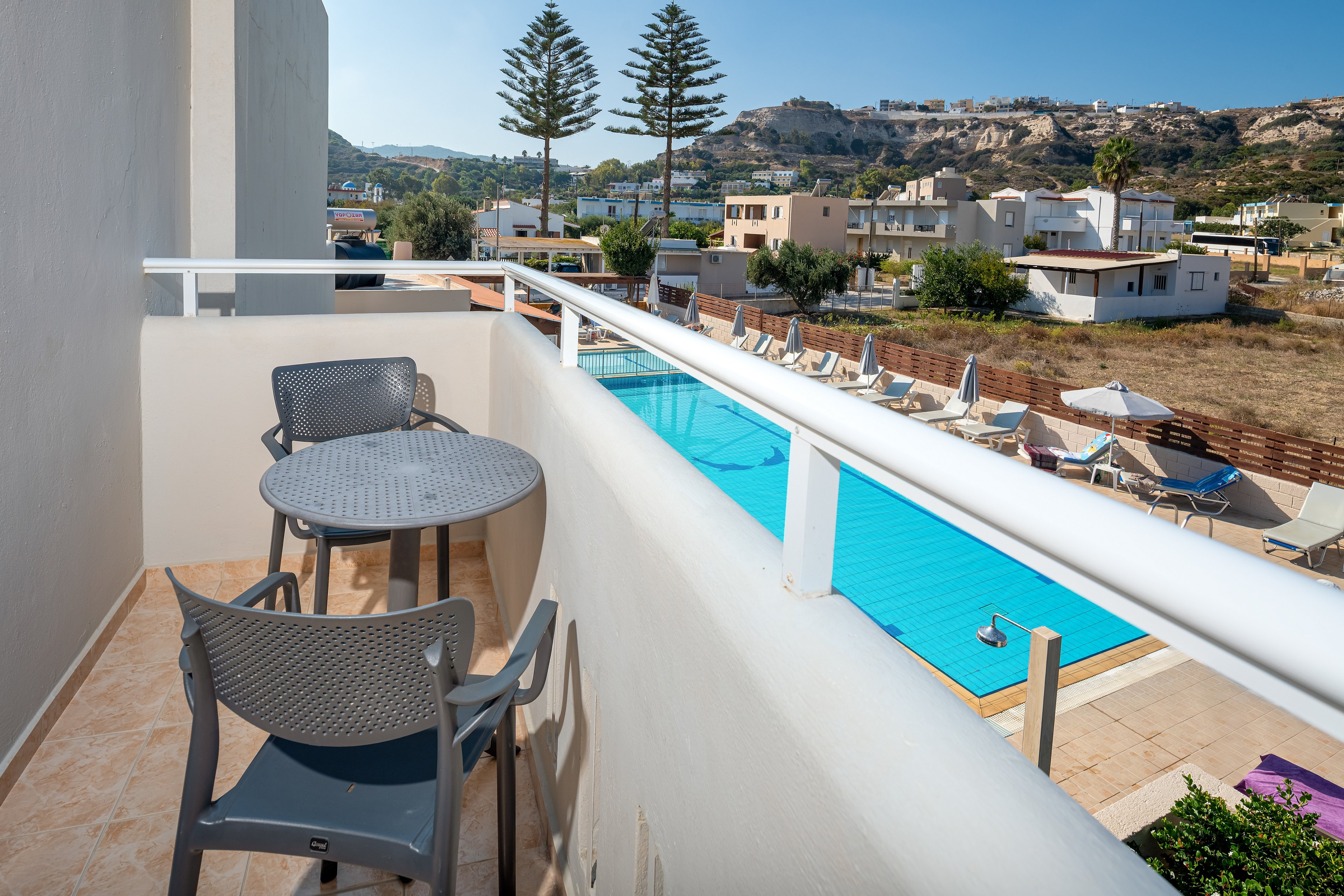 Yiannis The Beekeeper Apartments