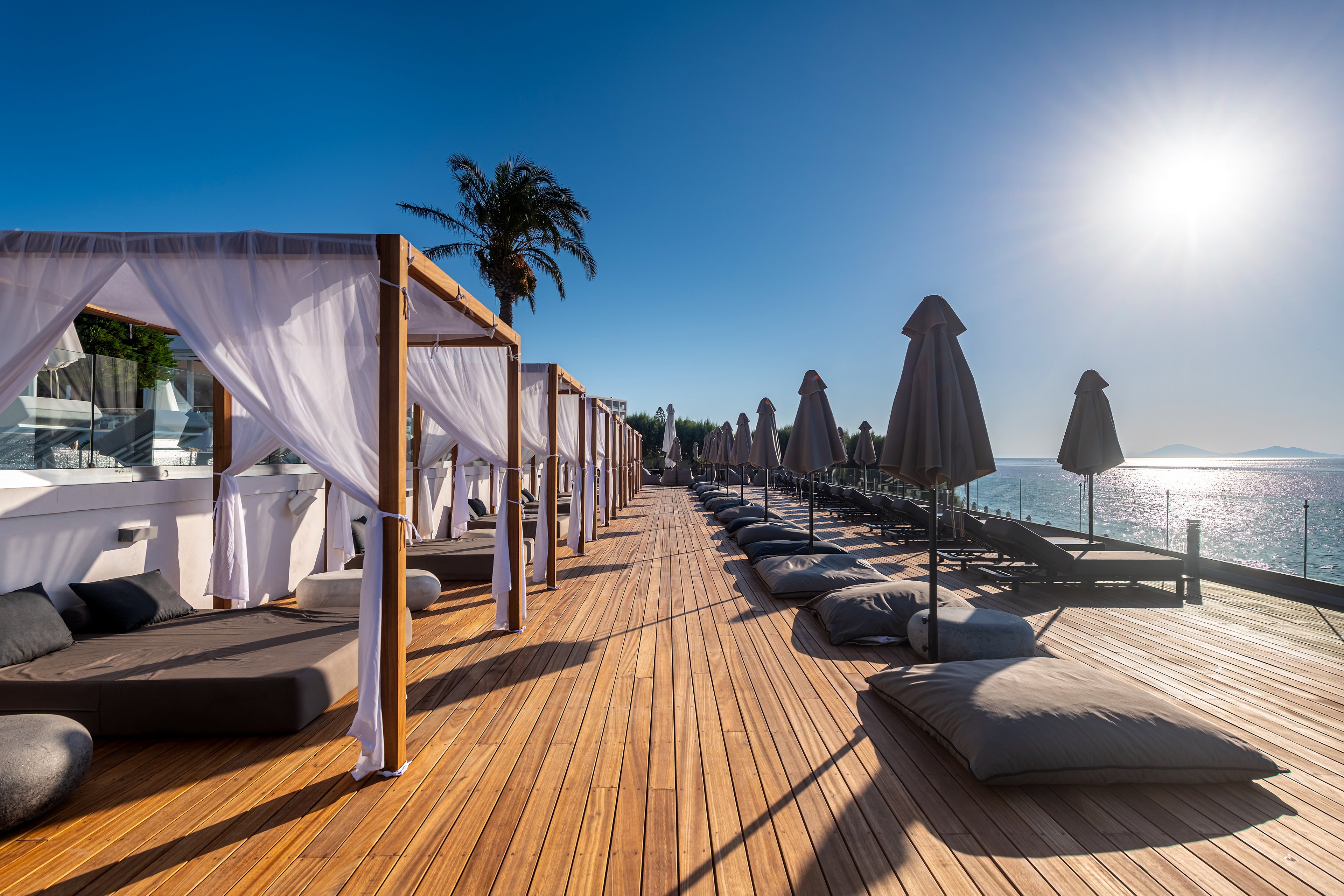 Dimitra Beach Hotel & Suites