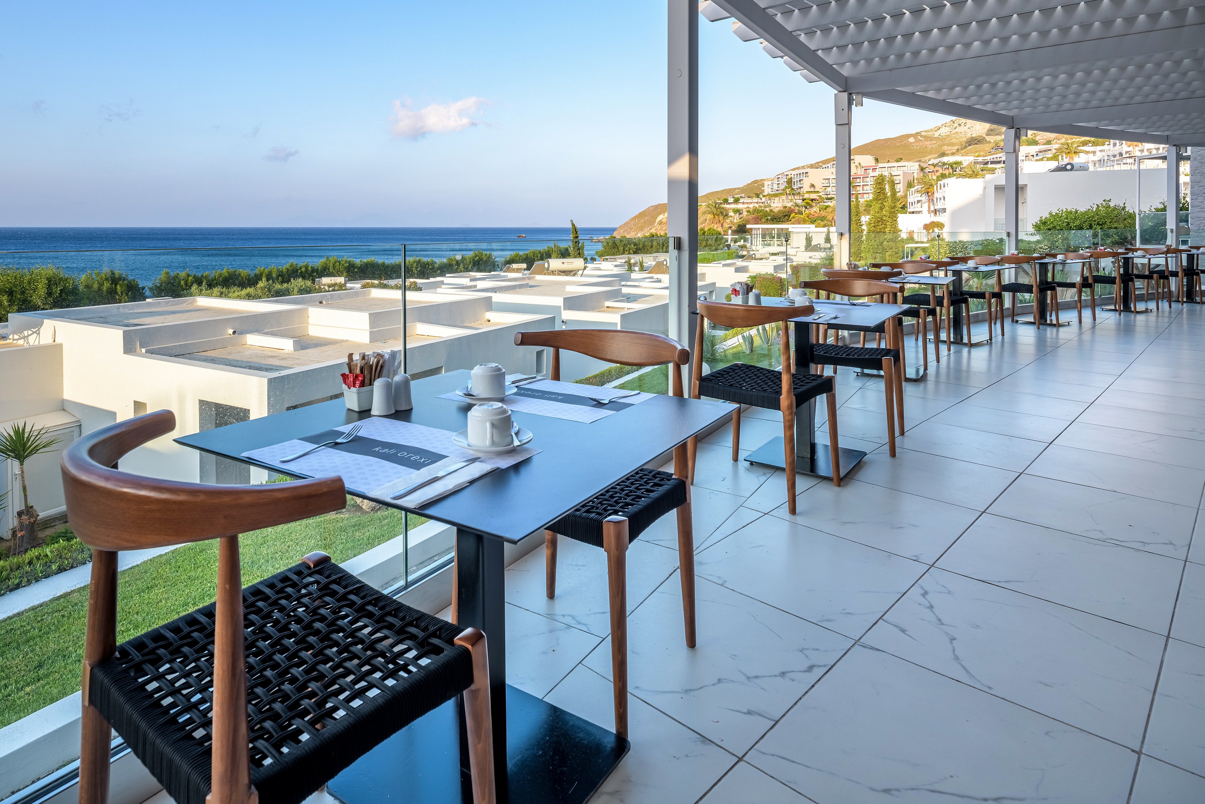 Dimitra Beach Hotel & Suites