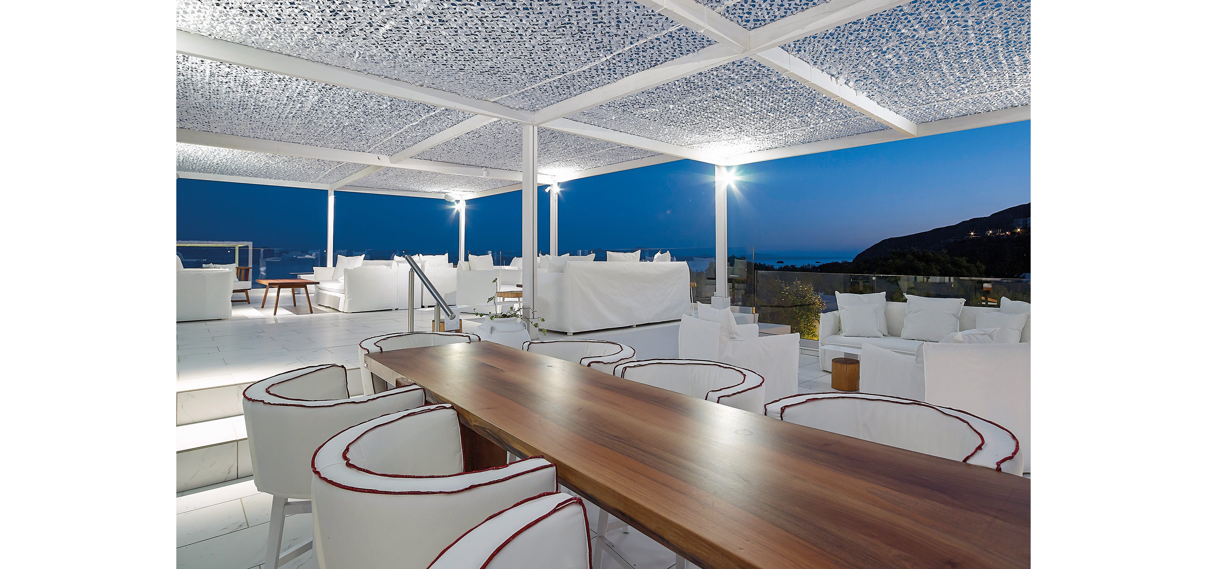 Dimitra Beach Hotel & Suites