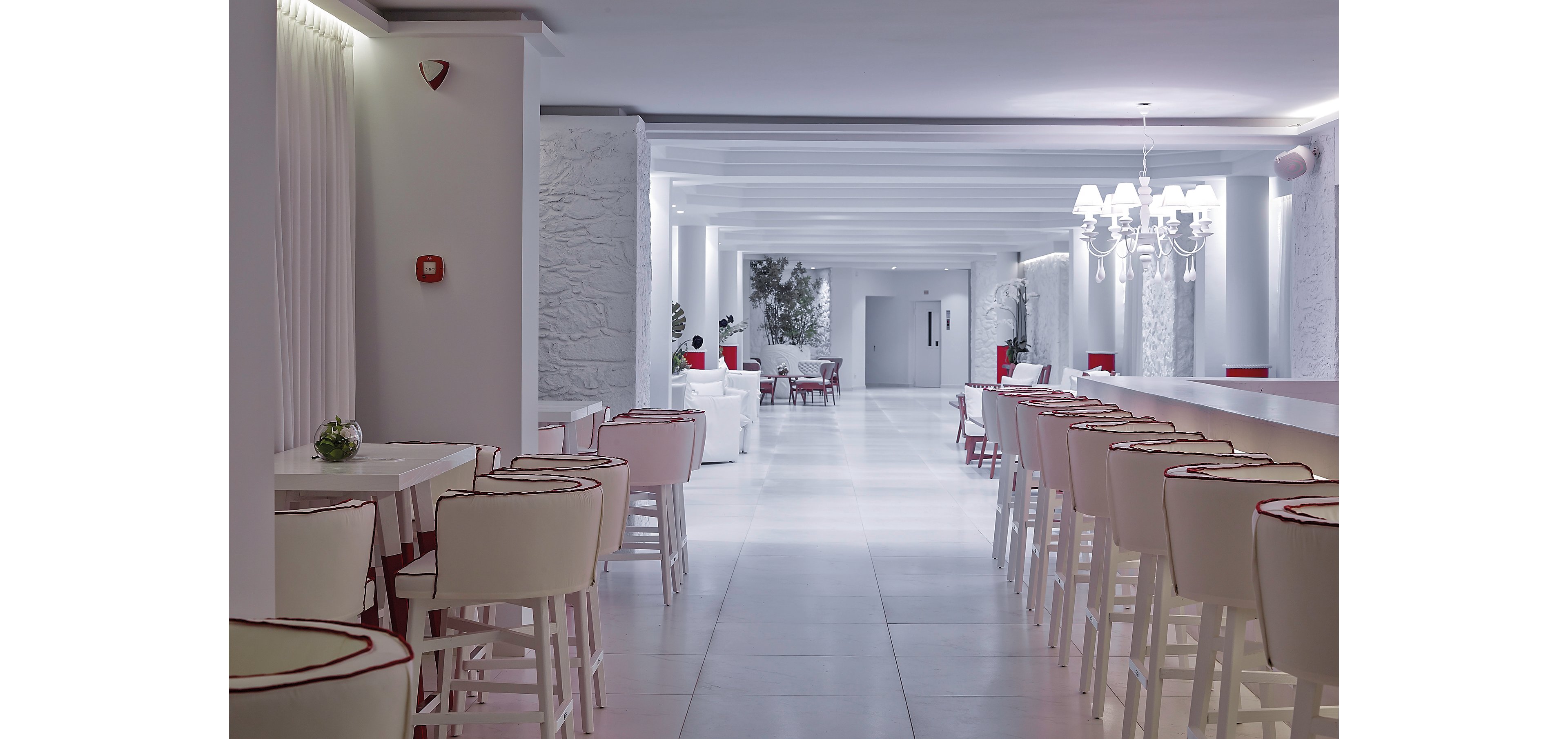 Dimitra Beach Hotel & Suites