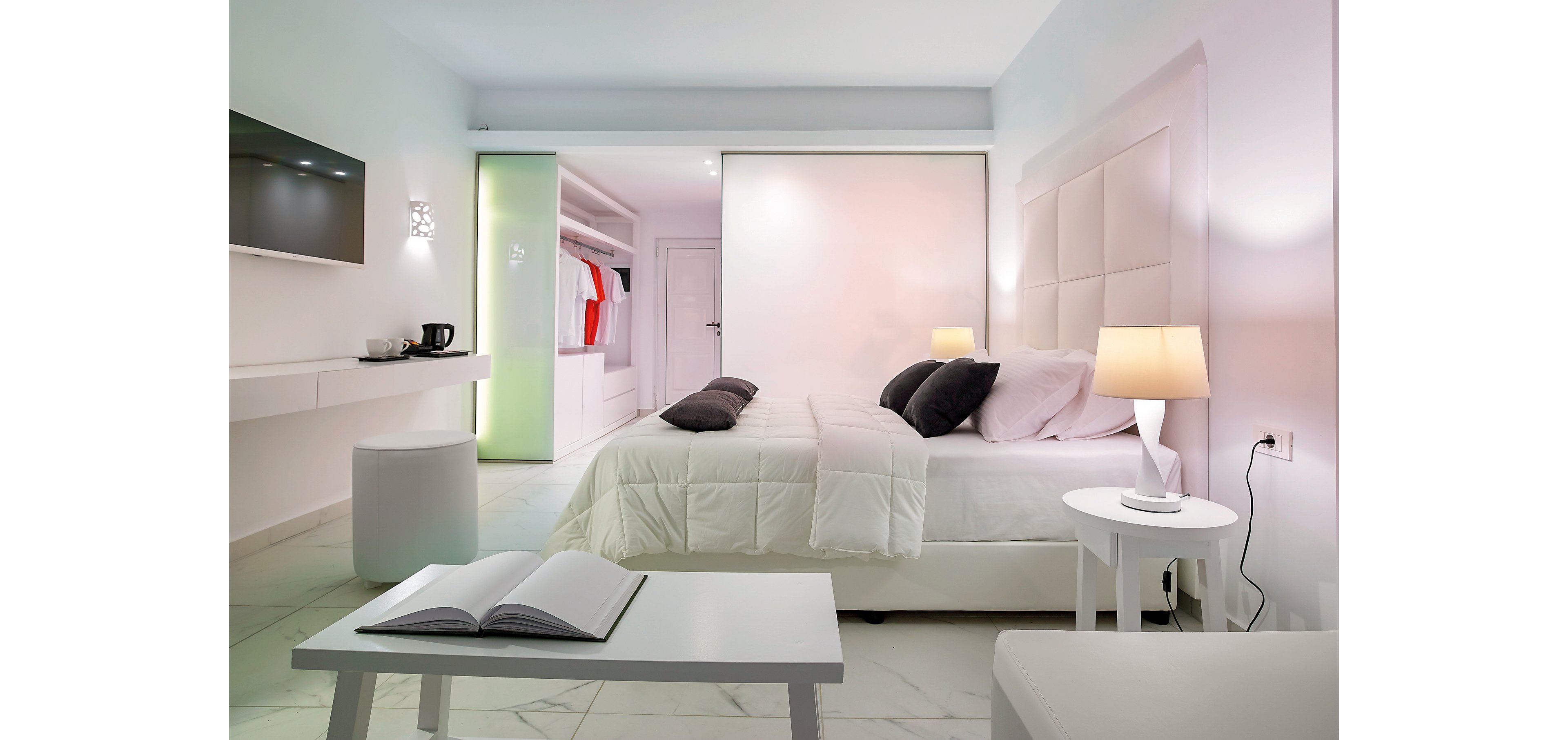 Dimitra Beach Hotel & Suites