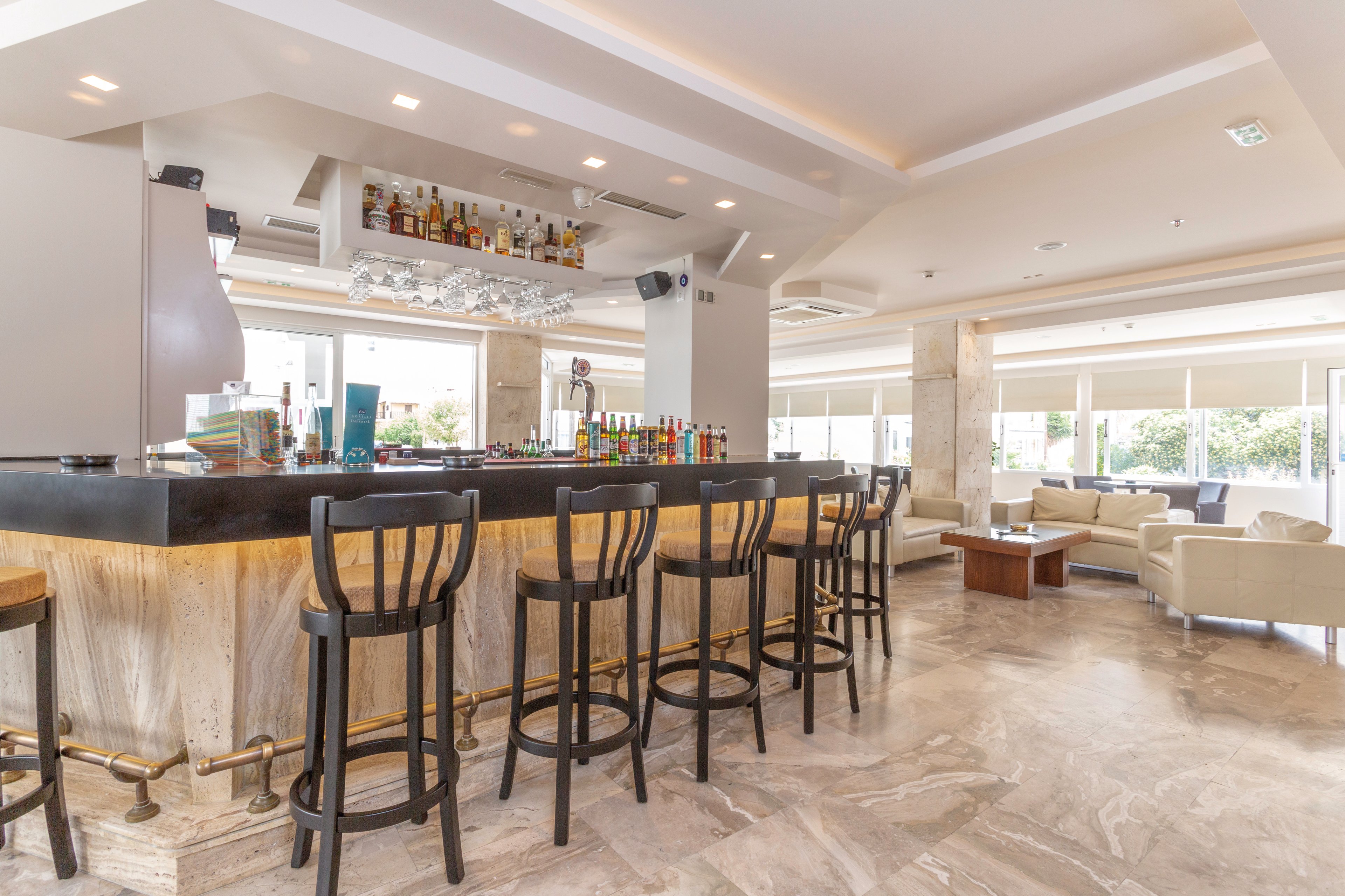 Agrelli Hotel & Suites