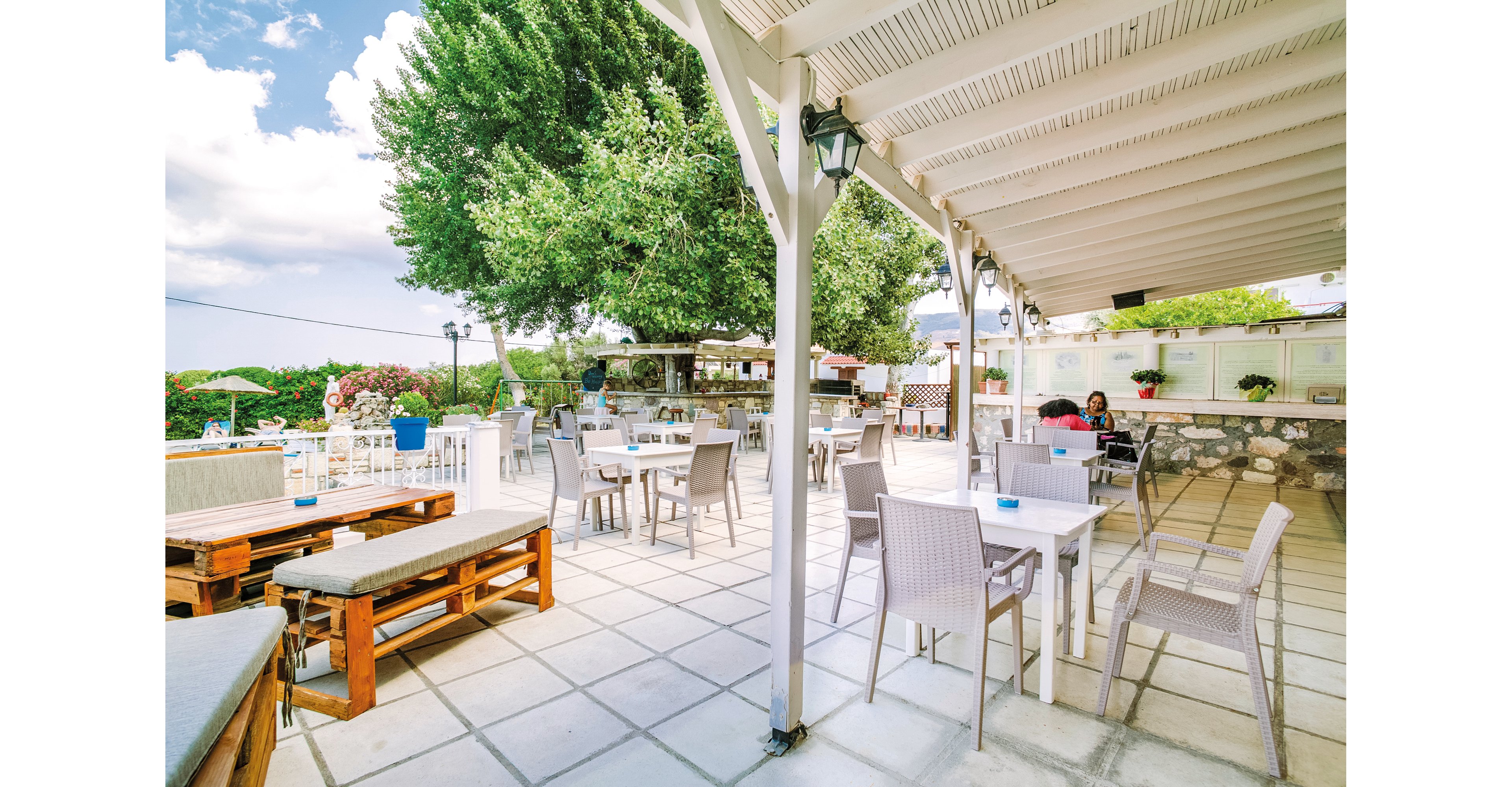 Ampavris Family Apartments