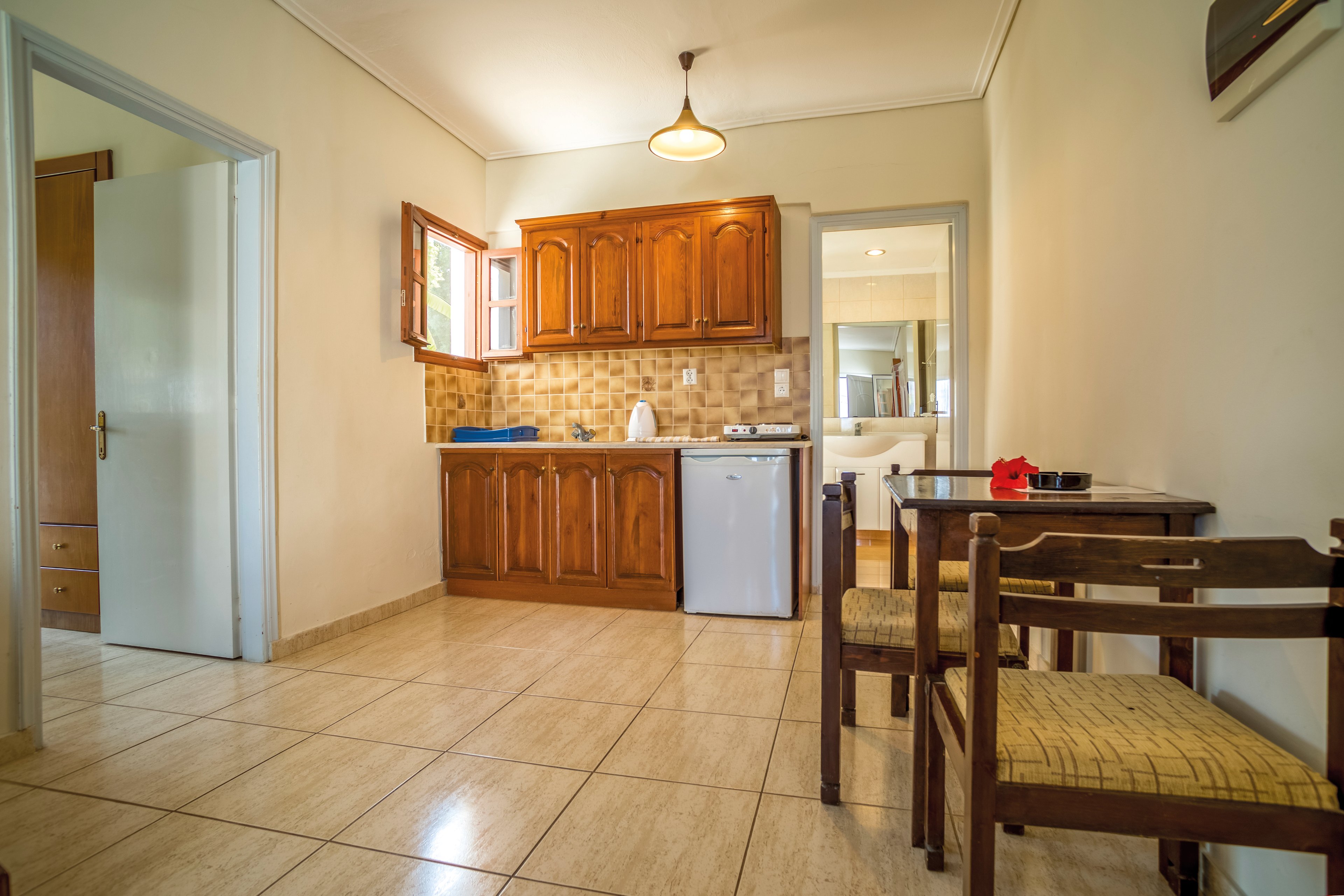 Ampavris Family Apartments