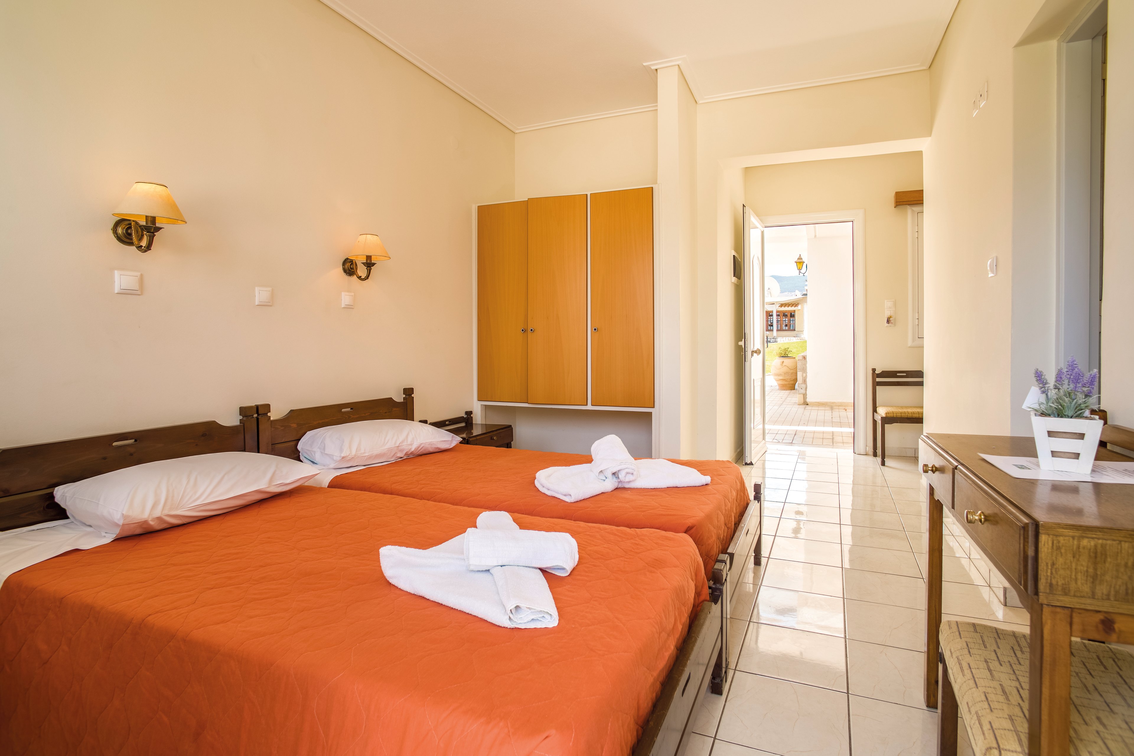 Ampavris Family Apartments