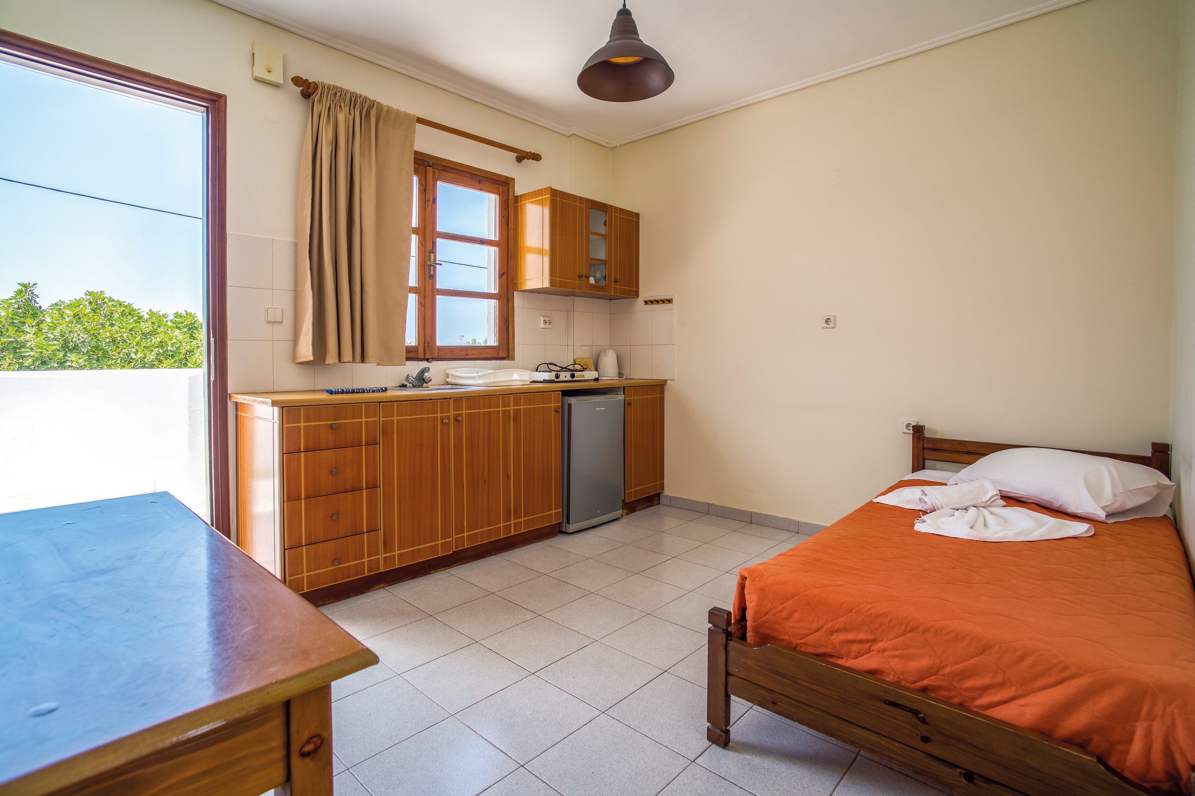 Ampavris Family Apartments