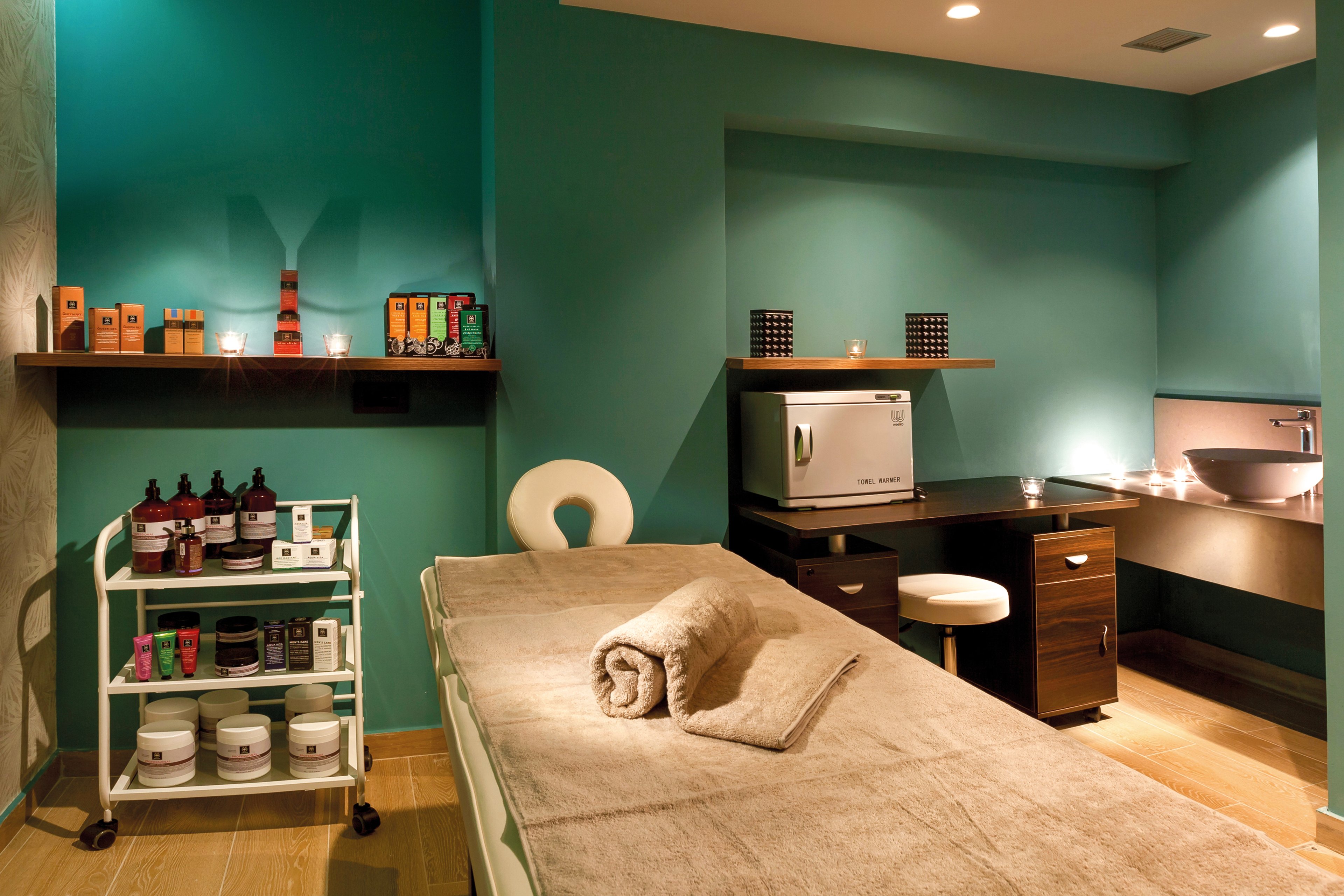 Blue Lagoon City Hotel