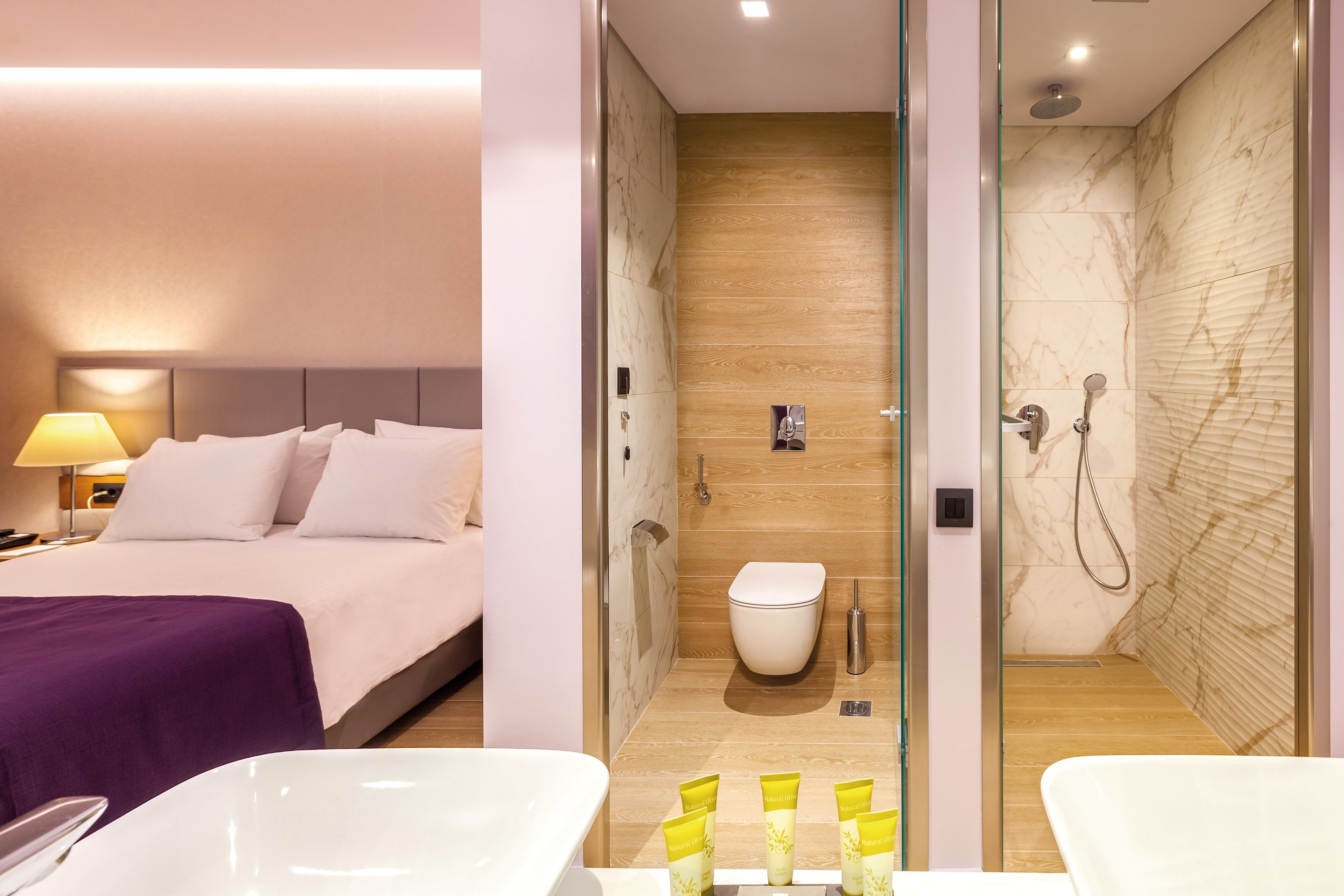 Blue Lagoon City Hotel