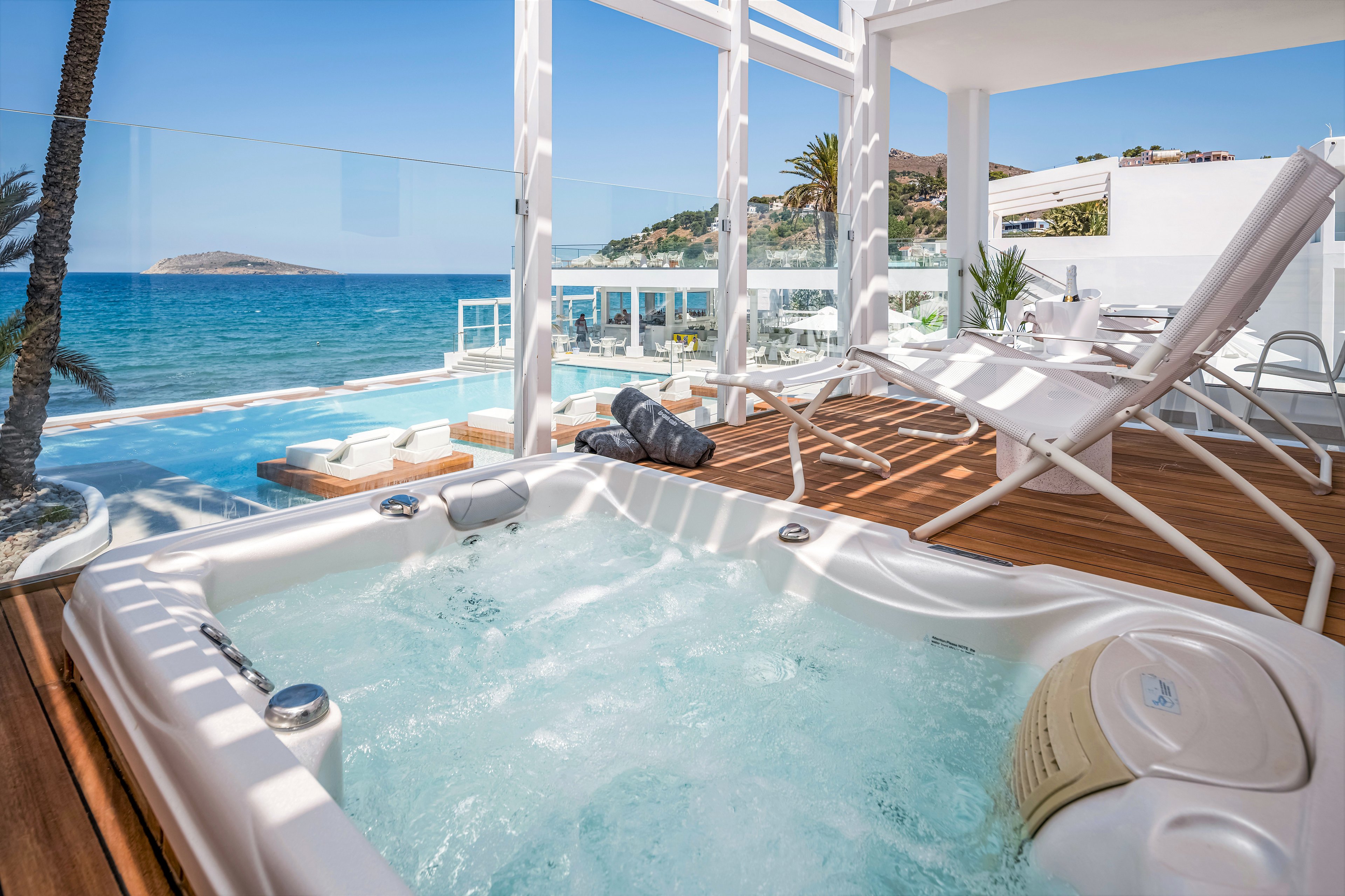 Kantouni Beach Boutique Hotel