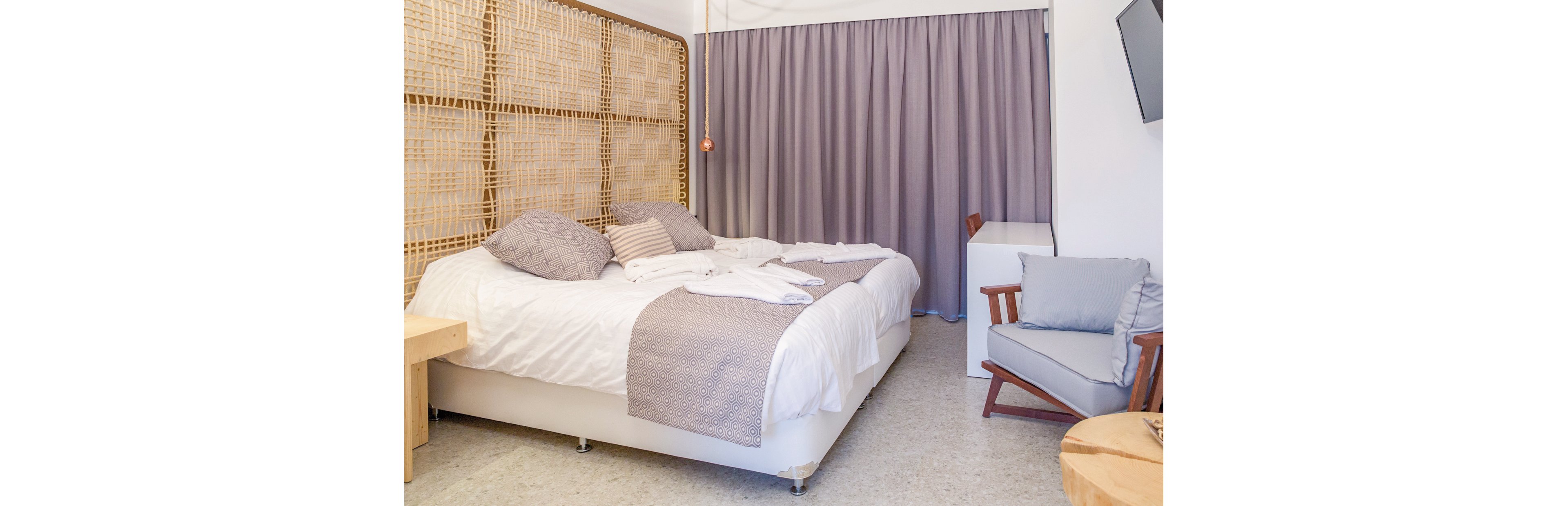 Angela Hotel & Suites