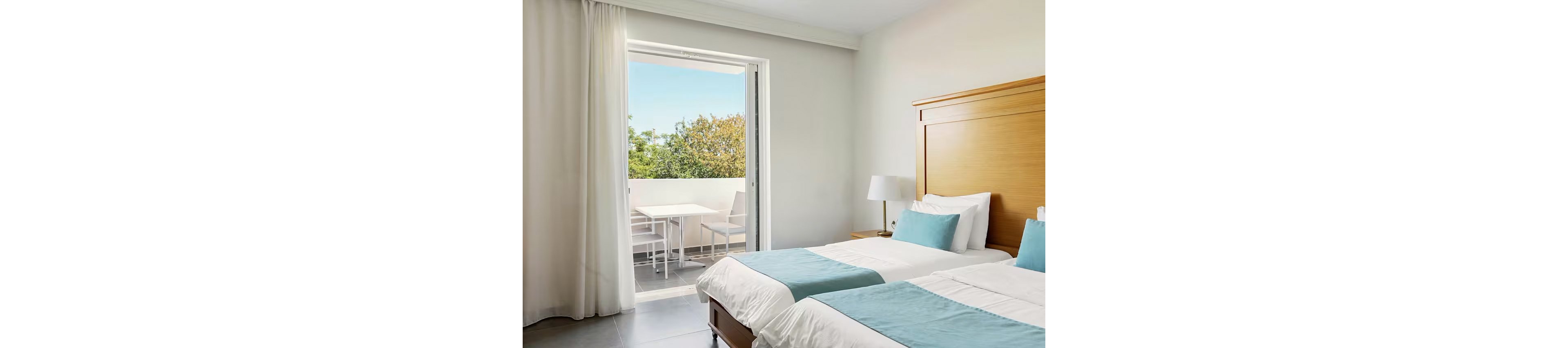 Peridis Family Resort