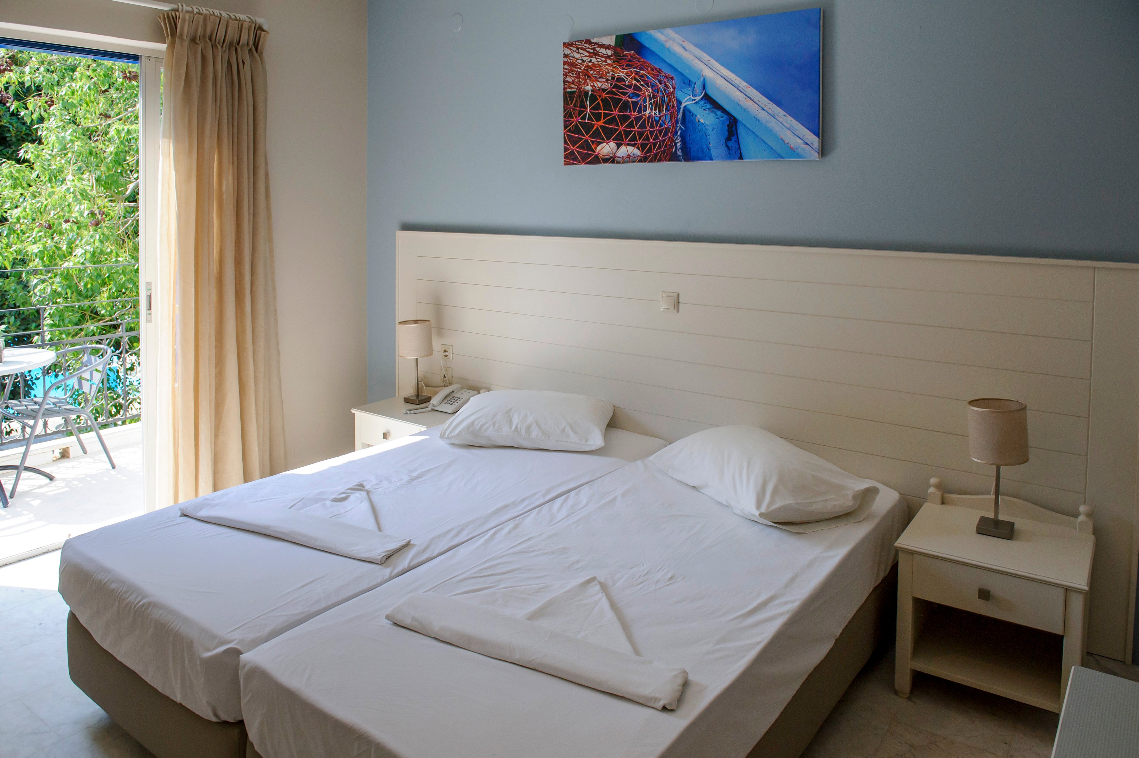 Kalydna Island Hotel