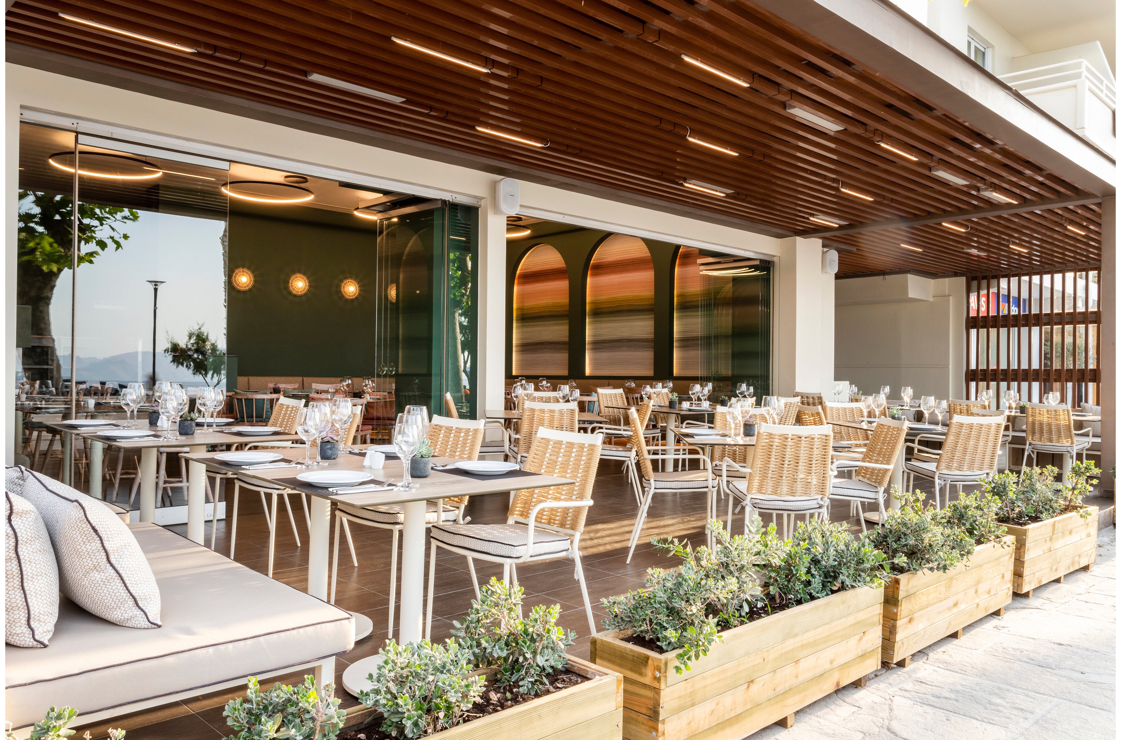 KoSea Boutique Hotel